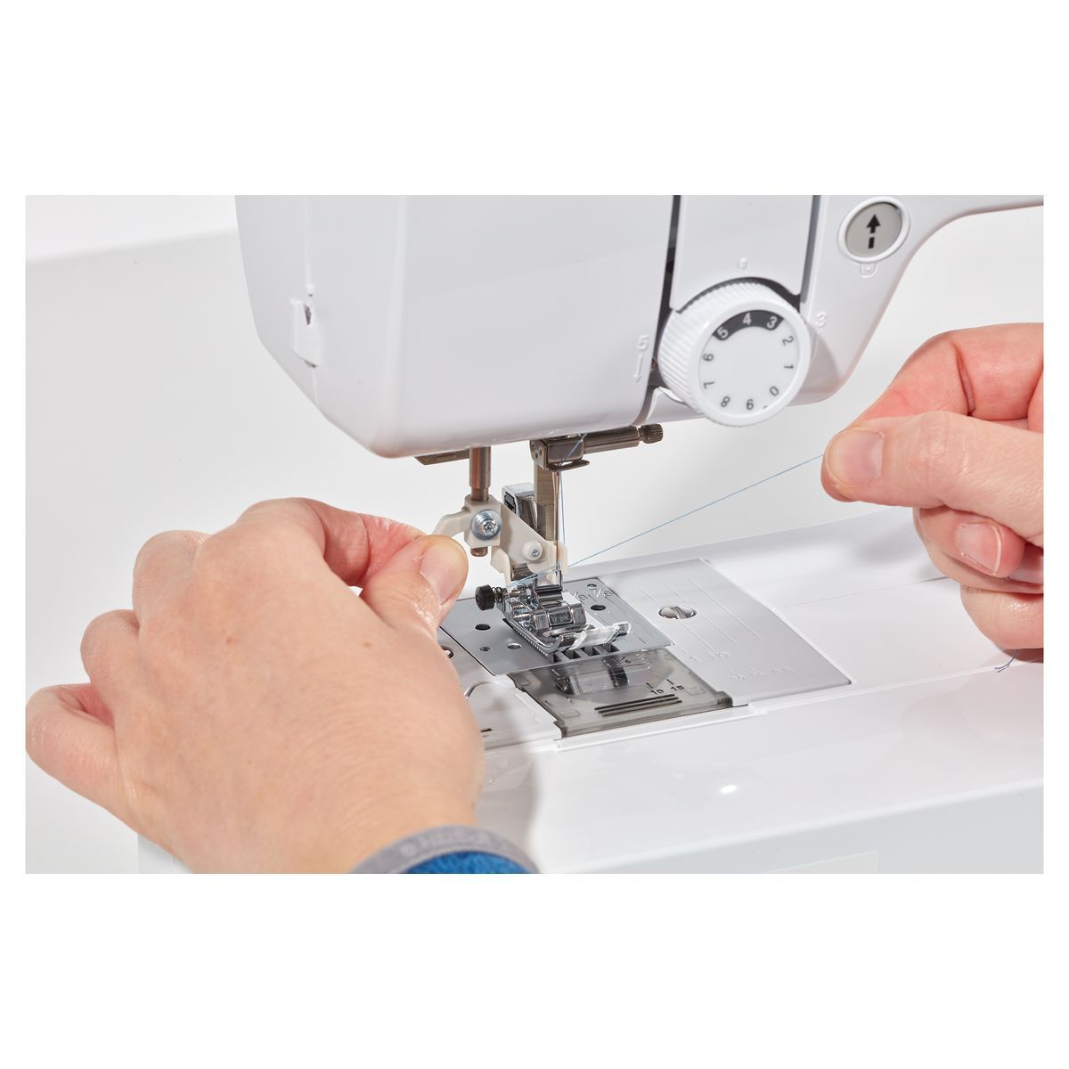 BROTHER Machine à coudre électronique  FS40S - Blanc