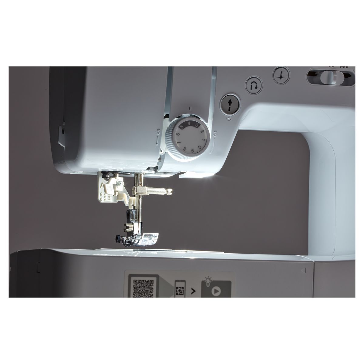 BROTHER Machine à coudre électronique  FS40S - Blanc