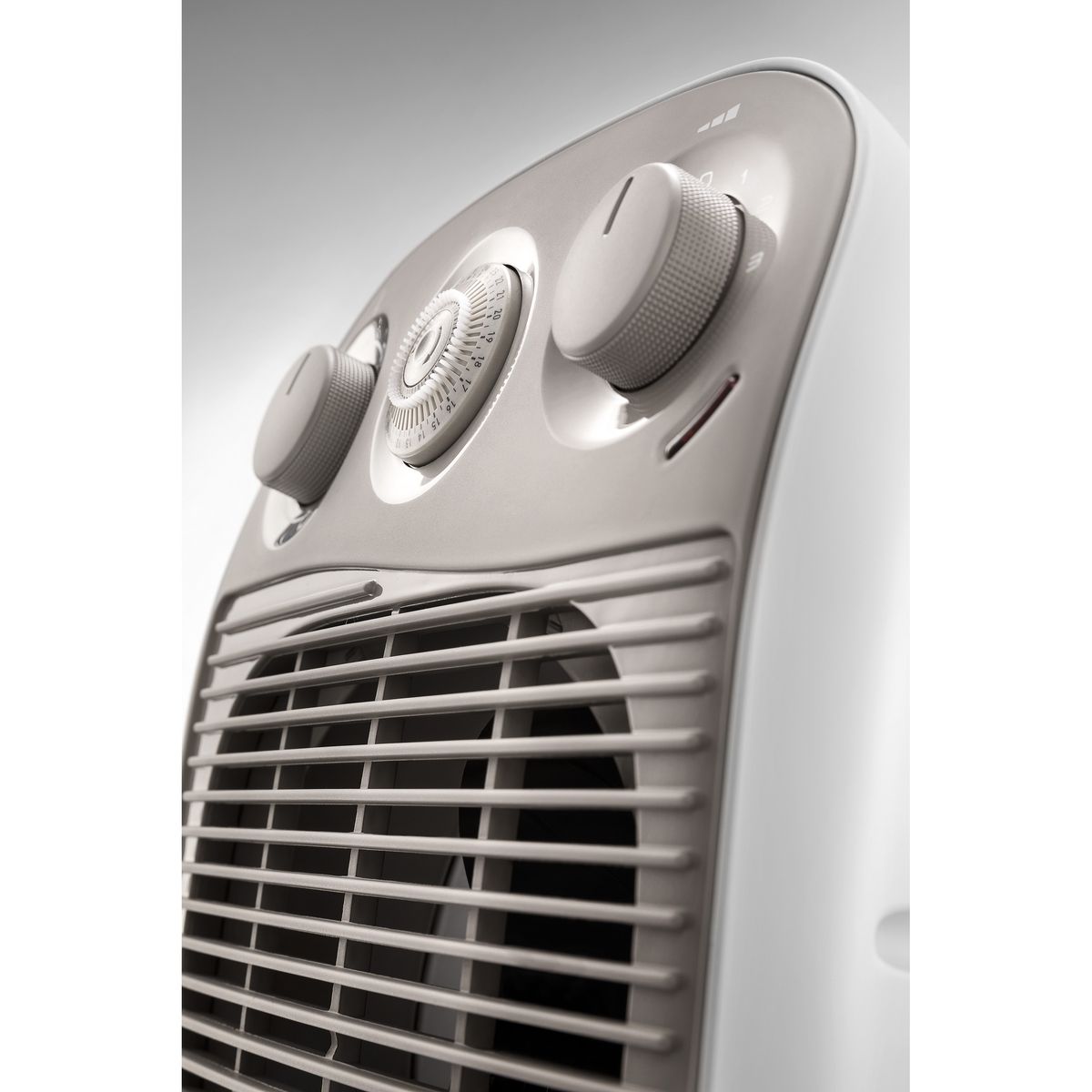 Voir la diapositive 2 : DELONGHI Chauffage soufflant  HFS 50D22 - Gris