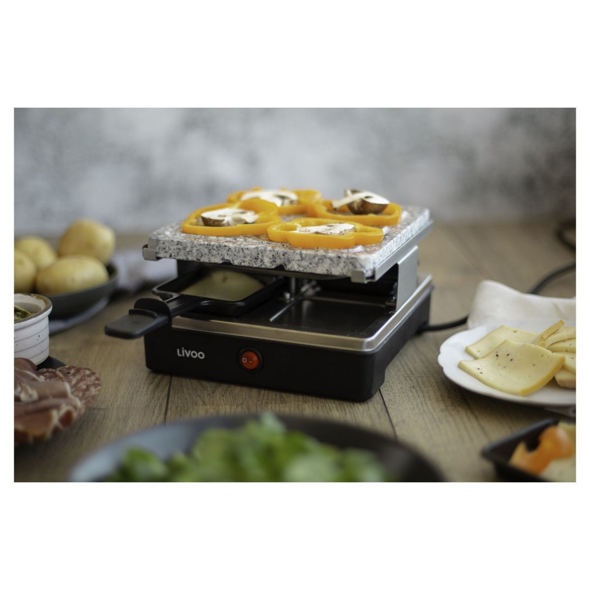 Voir la diapositive 2 : LIVOO Appareil à raclette DOC242 - Noir