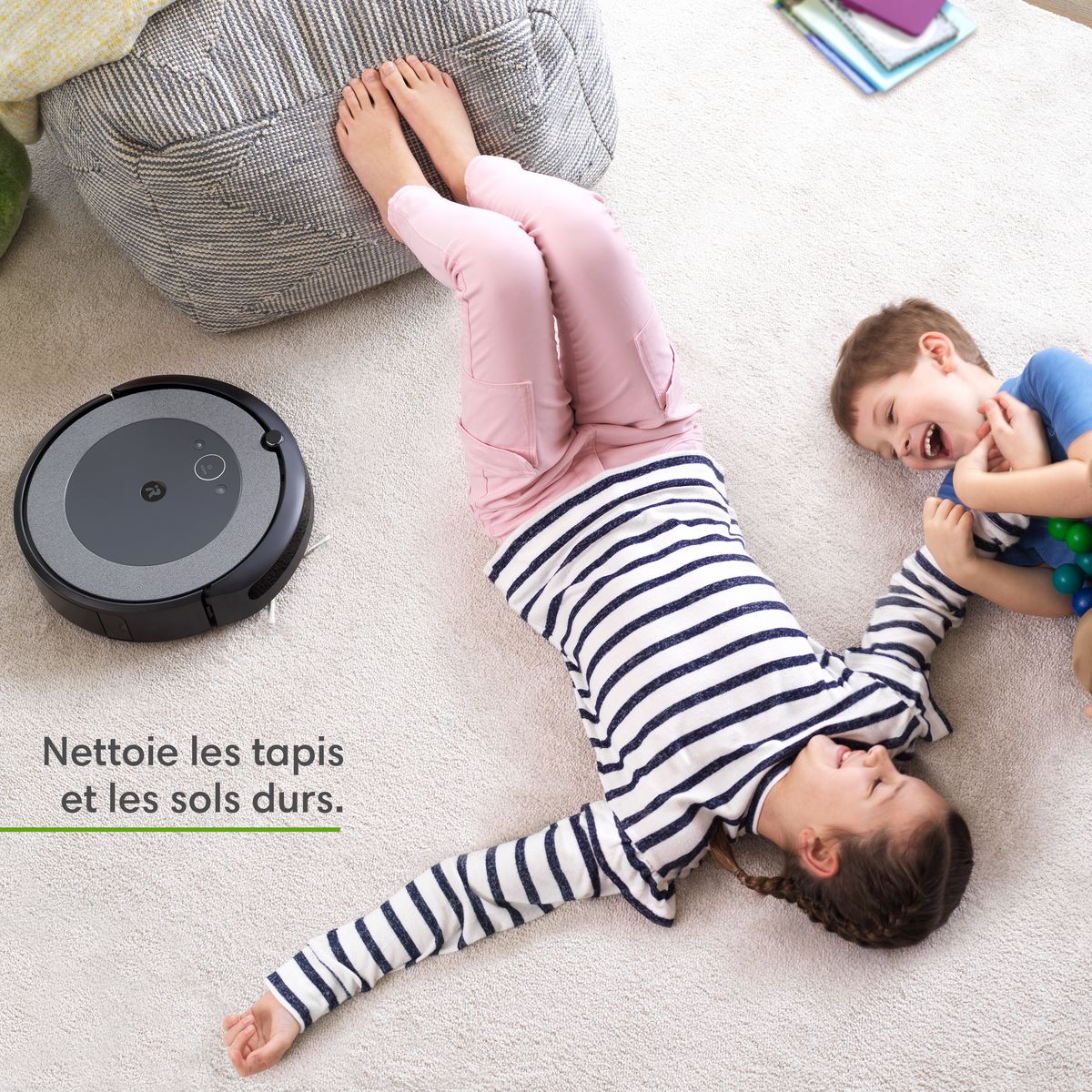 IROBOT Aspirateur robot connecté Roomba I3156 - Gris