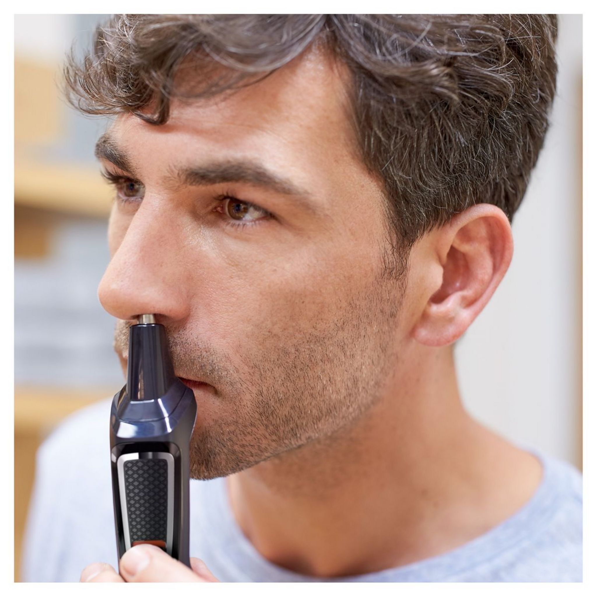 Voir la diapositive 7 : PHILIPS Tondeuse visage et cheveux MG3740/15 - Noir