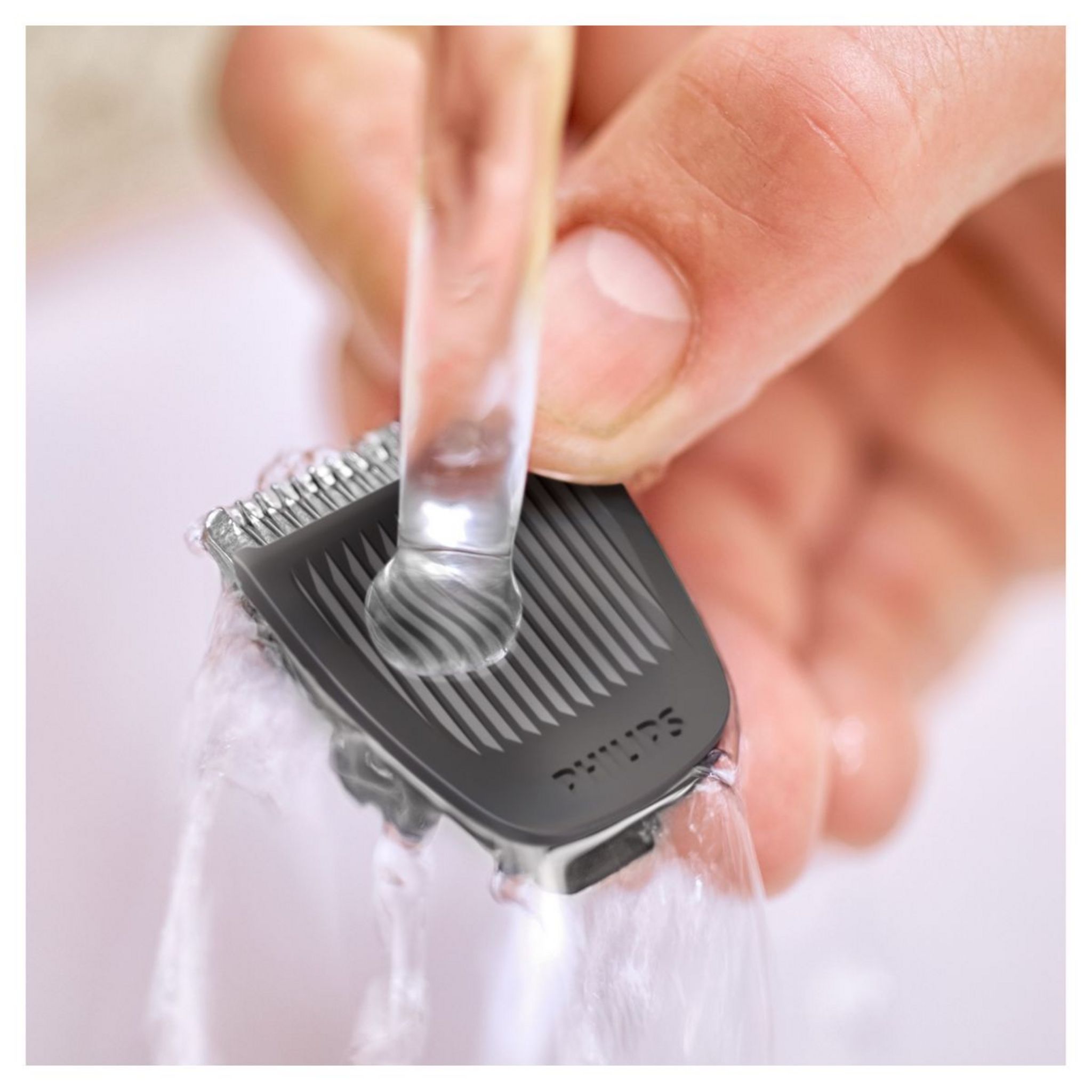 Voir la diapositive 9 : PHILIPS Tondeuse visage et cheveux MG3740/15 - Noir