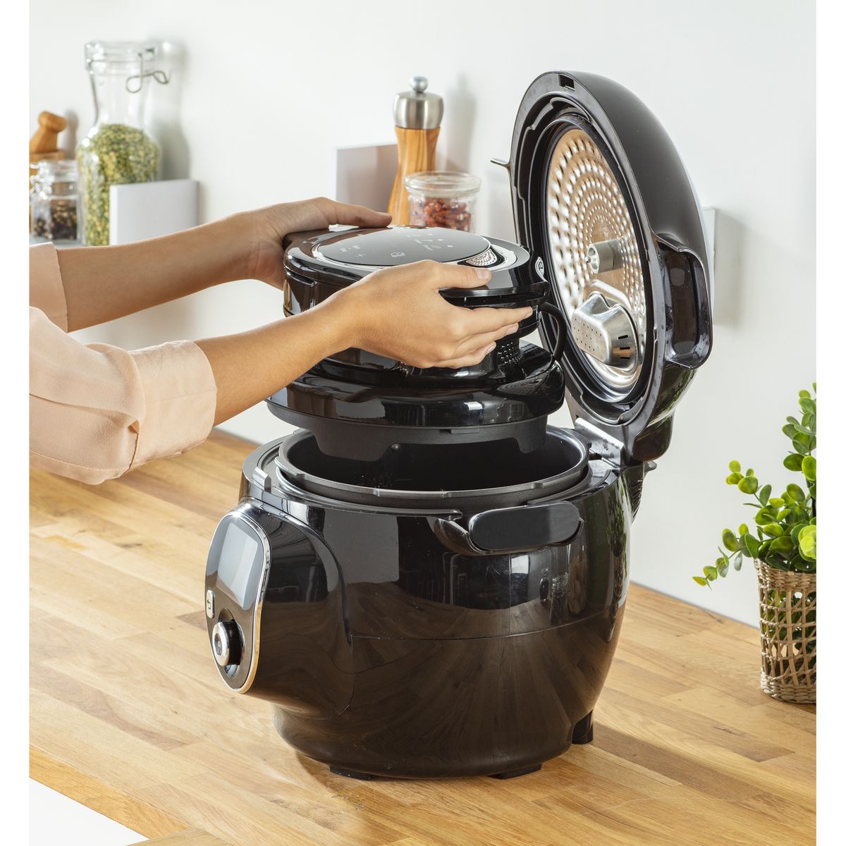 Voir la diapositive 2 : MOULINEX Couvercle Cookeo Extra Crisp EZ150800 - Noir