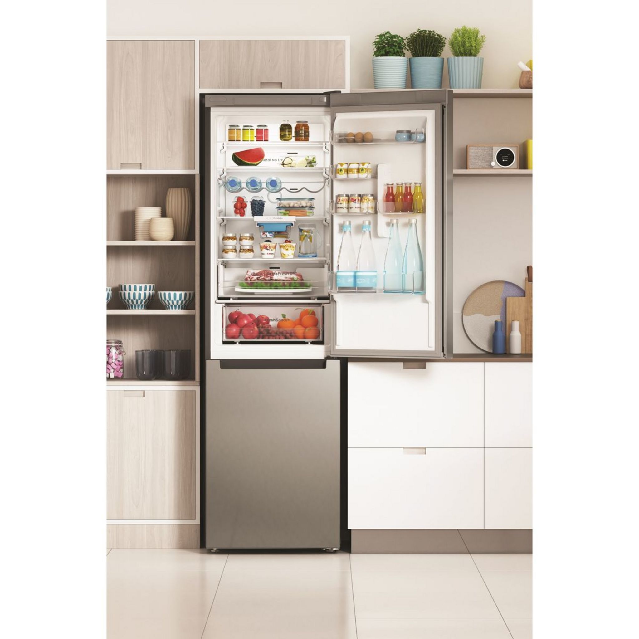 Voir la diapositive 2 : INDESIT Réfrigérateur combiné INFC9T032X, 367 L, Froid ventilé No frost