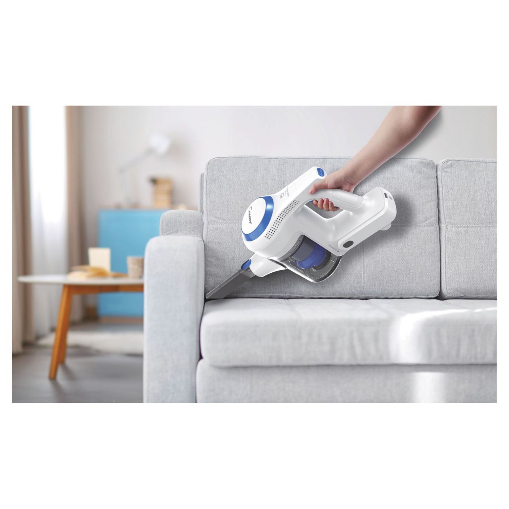 Voir la diapositive 3 : CANDY Aspirateur balai CVIVA10 - Bleu