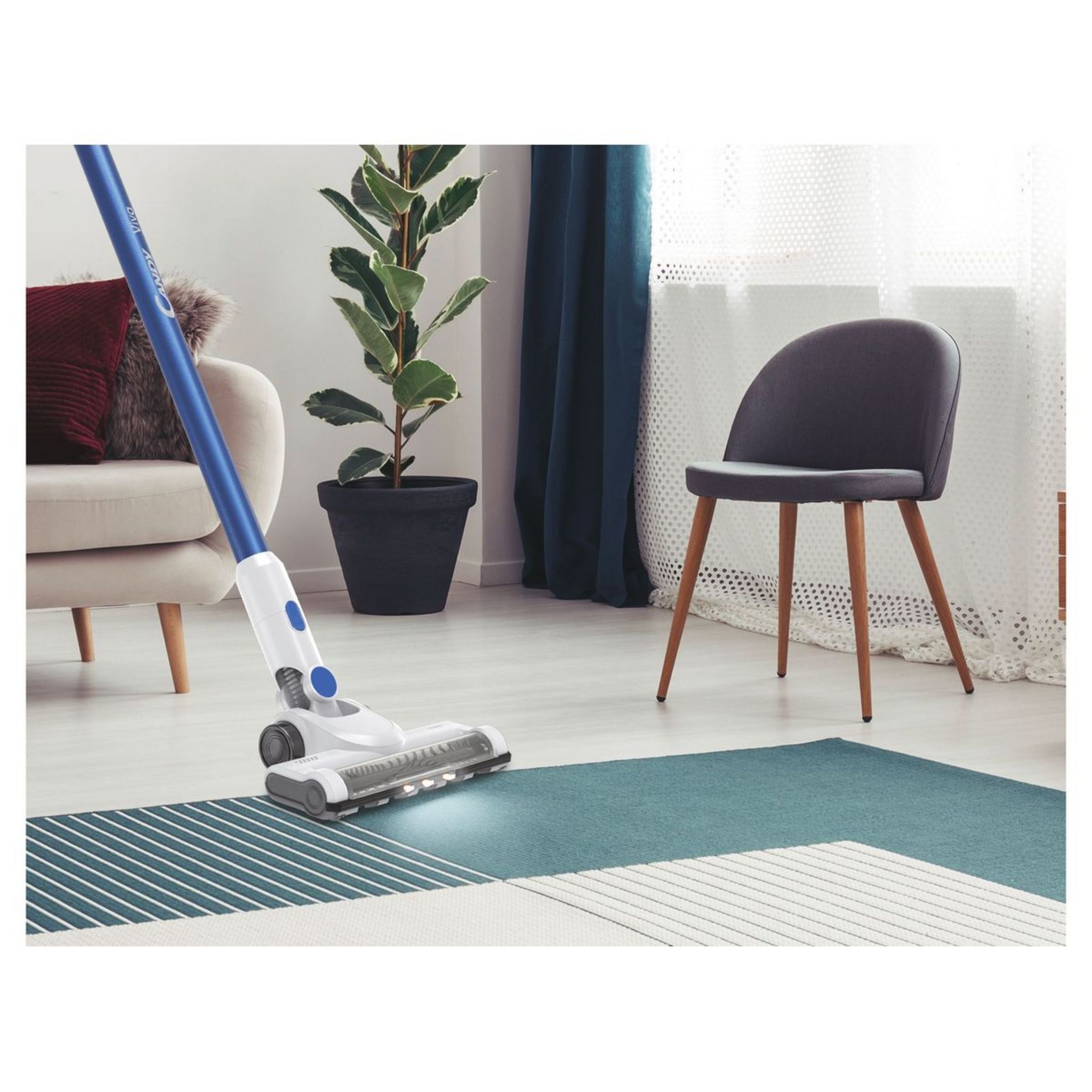 Voir la diapositive 10 : CANDY Aspirateur balai CVIVA10 - Bleu