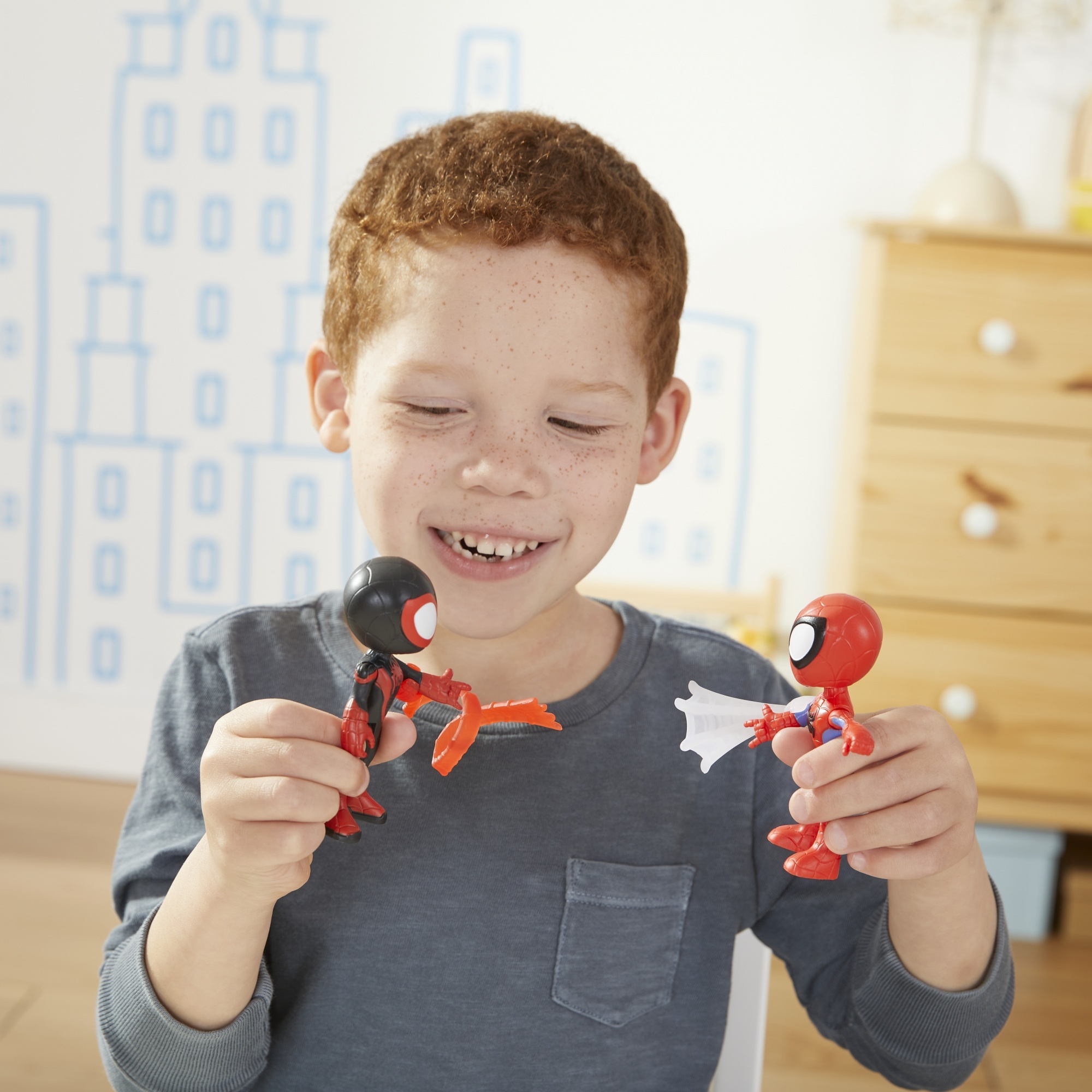 Voir la diapositive 9 : HASBRO Figurine Spidey ans the Amazing Friends