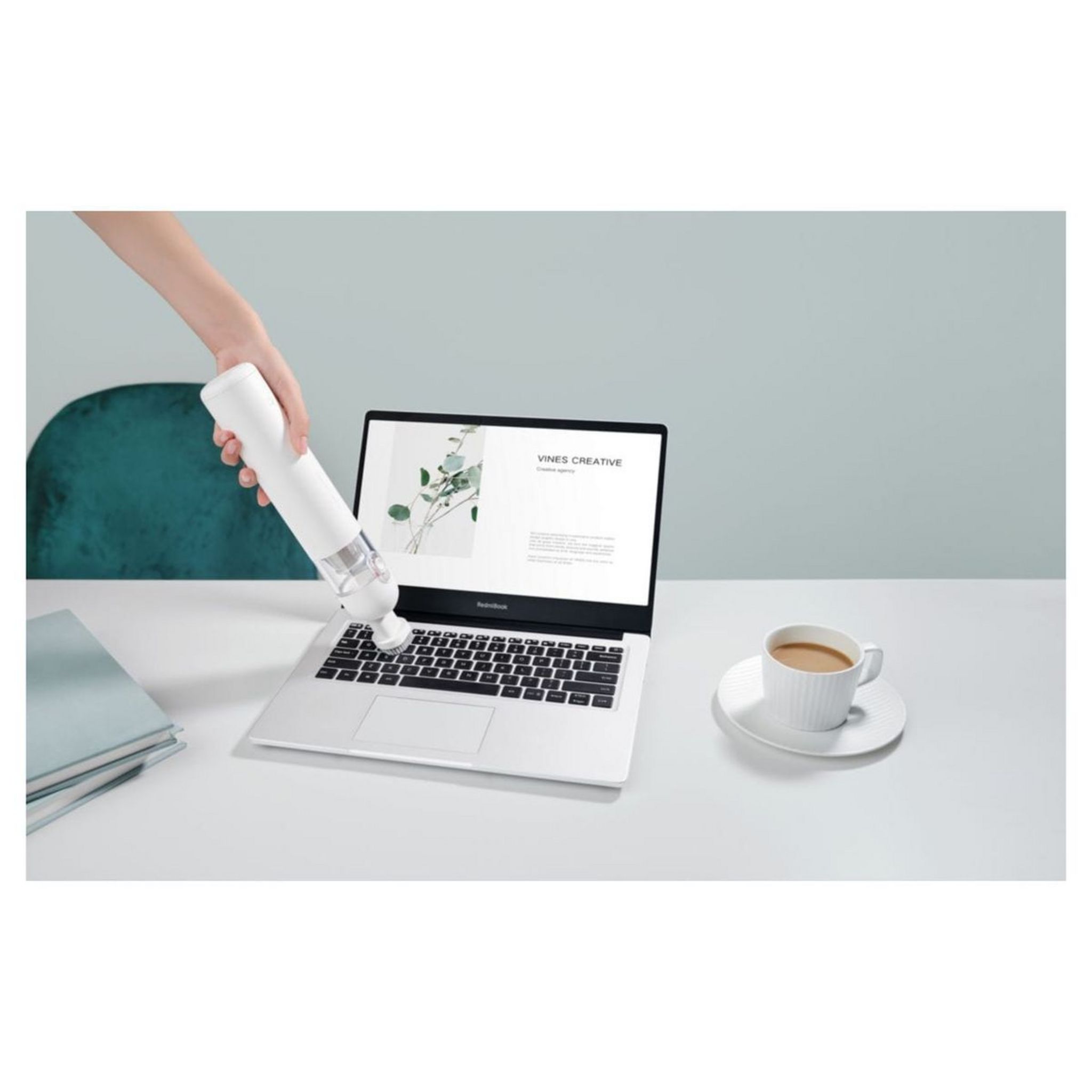 Voir la diapositive 3 : XIAOMI Aspirateur à main MI VACCUM - Blanc