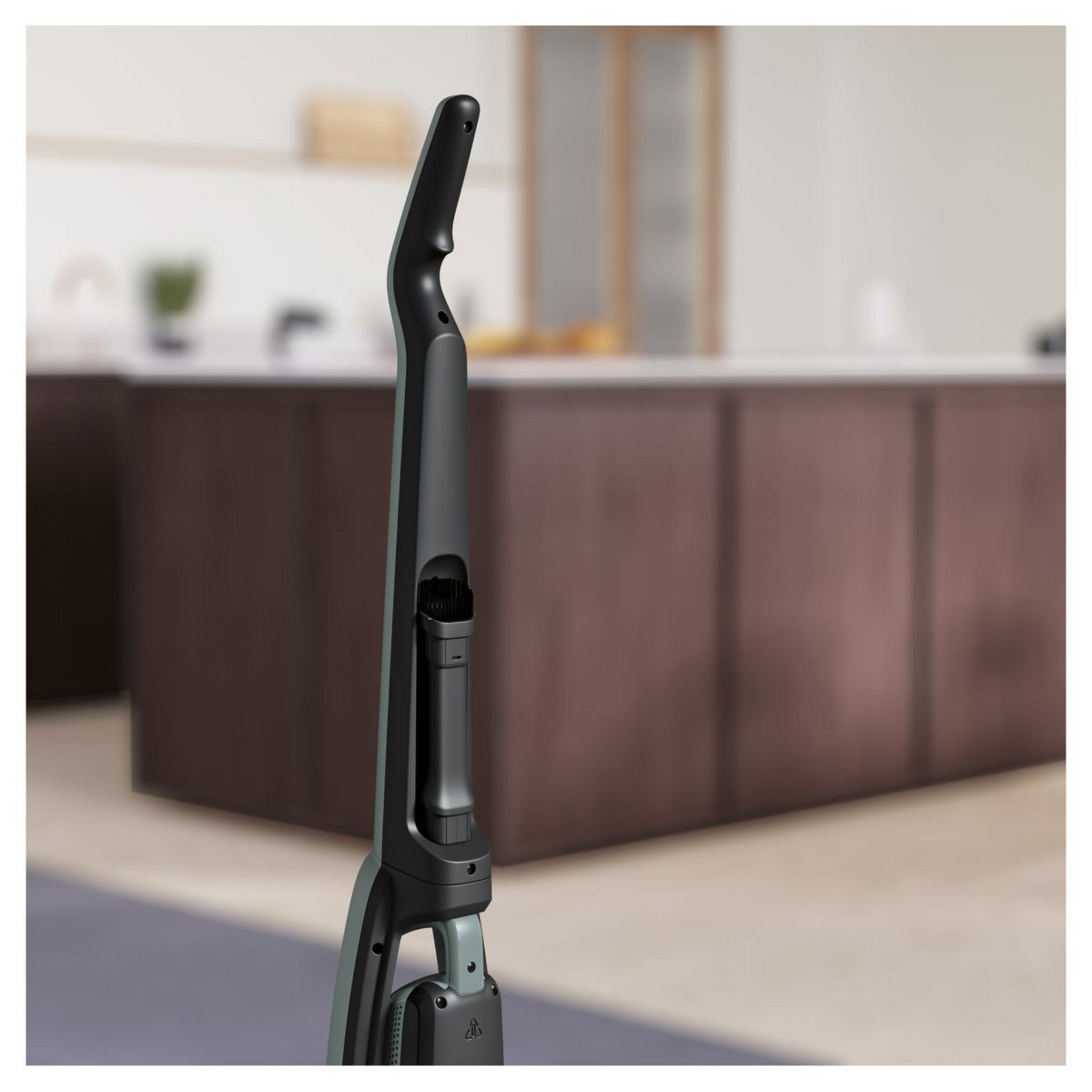 Voir la diapositive 3 : ELECTROLUX Aspirateur balai WQ61-40OG - Vert