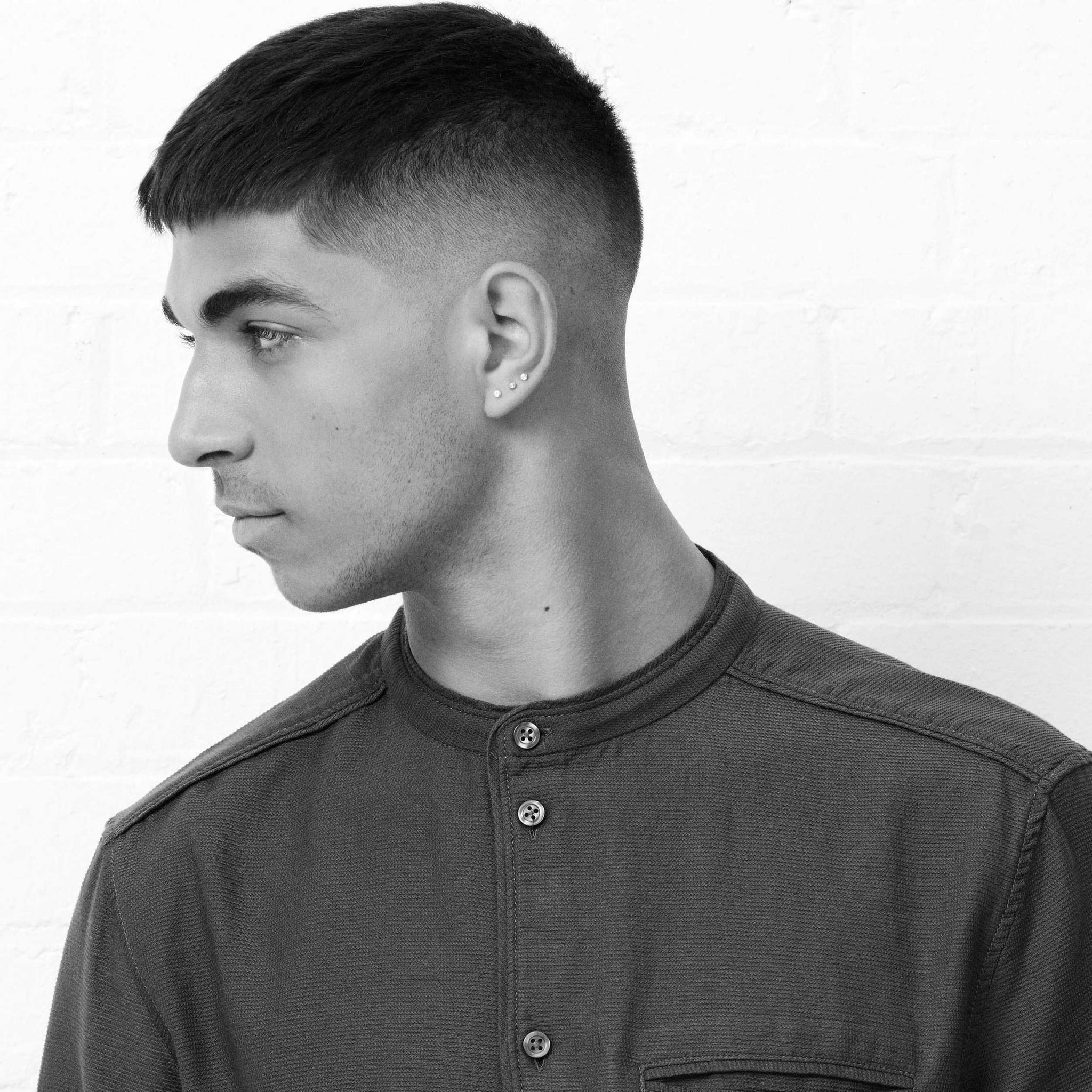 Voir la diapositive 8 : BABYLISS Tondeuse cheveux E978E - Gris