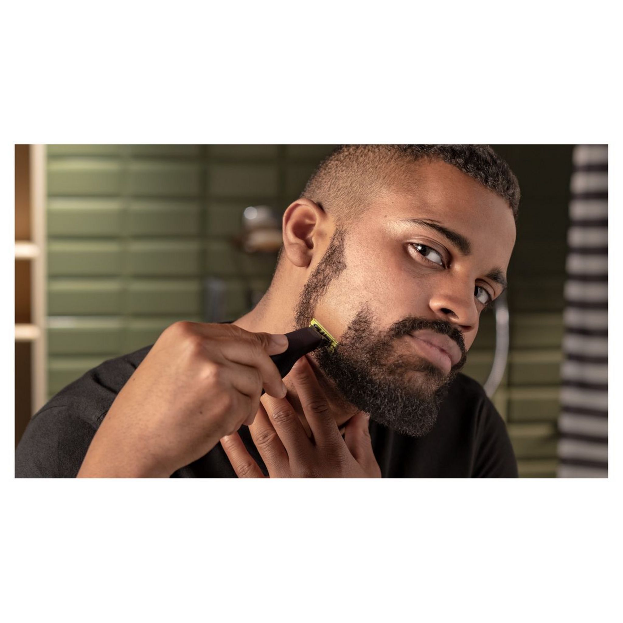 Voir la diapositive 7 : PHILIPS Tondeuse barbe sans fil QP6530/16 - Noir