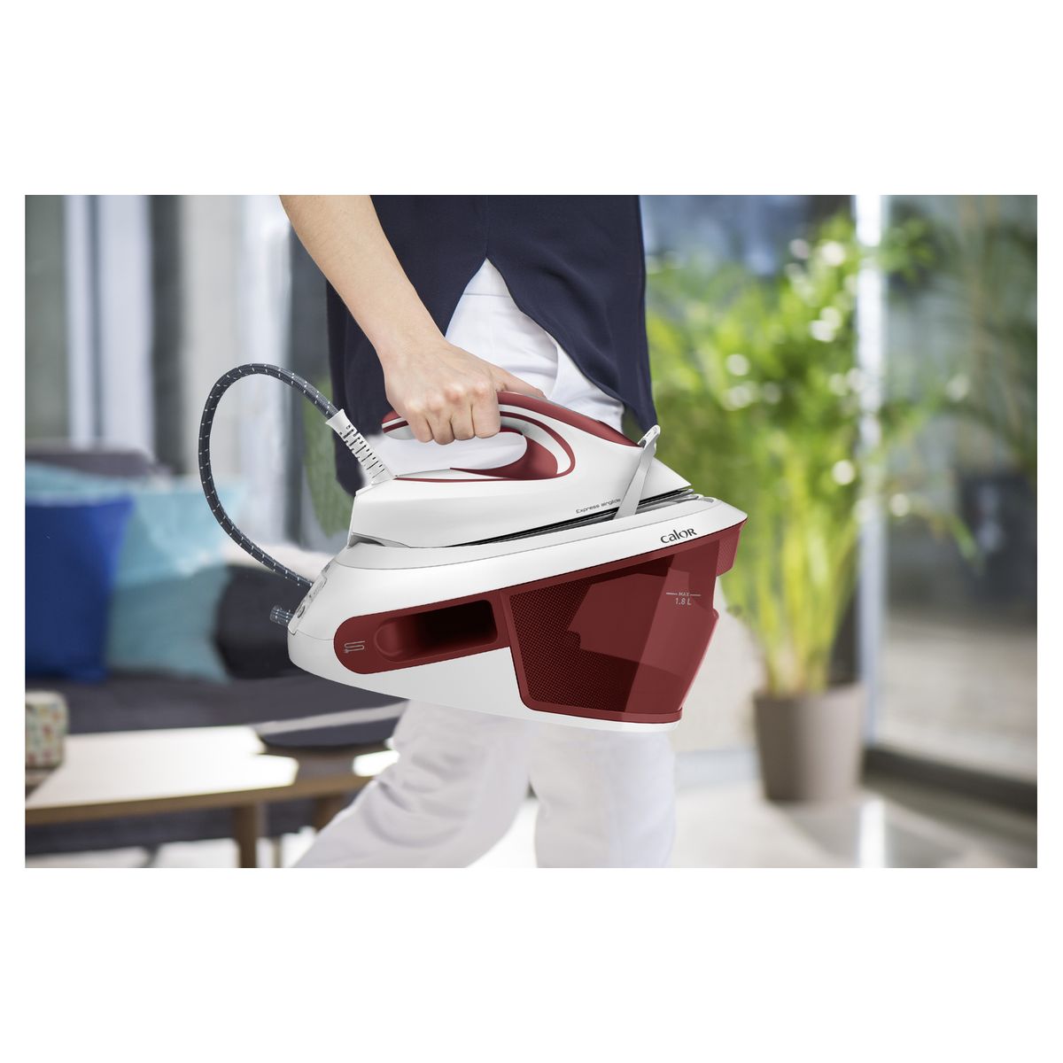 Voir la diapositive 3 : CALOR Centrale vapeur SV8025CO - Rouge et blanc