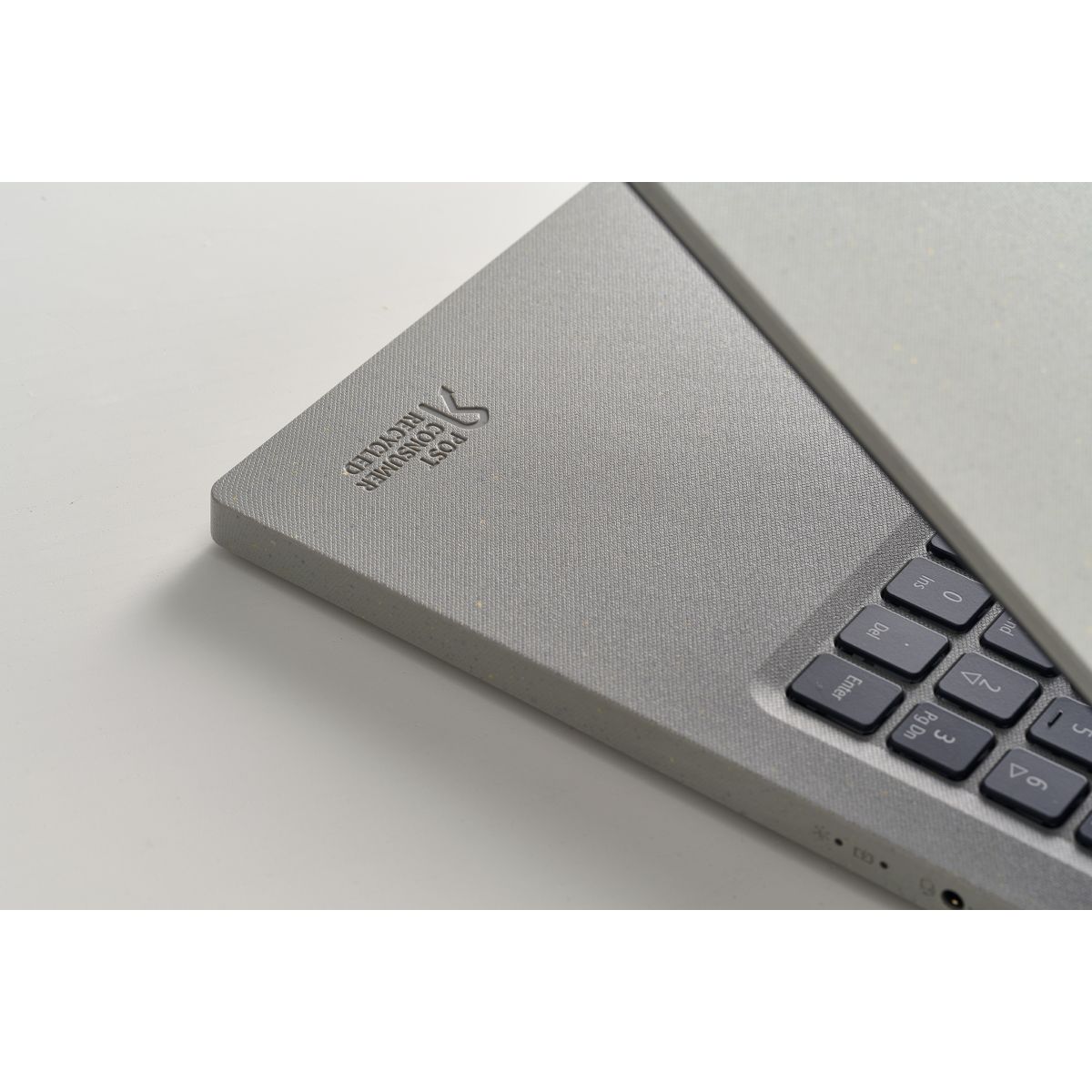 Voir la diapositive 3 : ACER Ordinateur portable Aspire Vero | PC Green | AV15-51-30BM