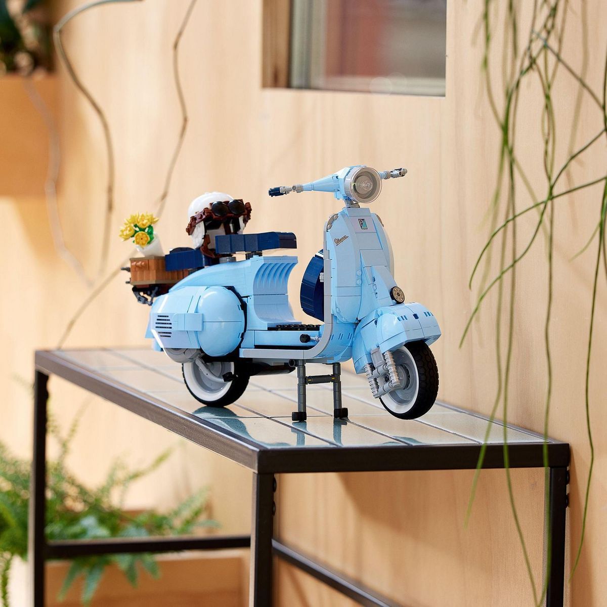 LEGO Creator 10298 - Vespa 125 - Bleu