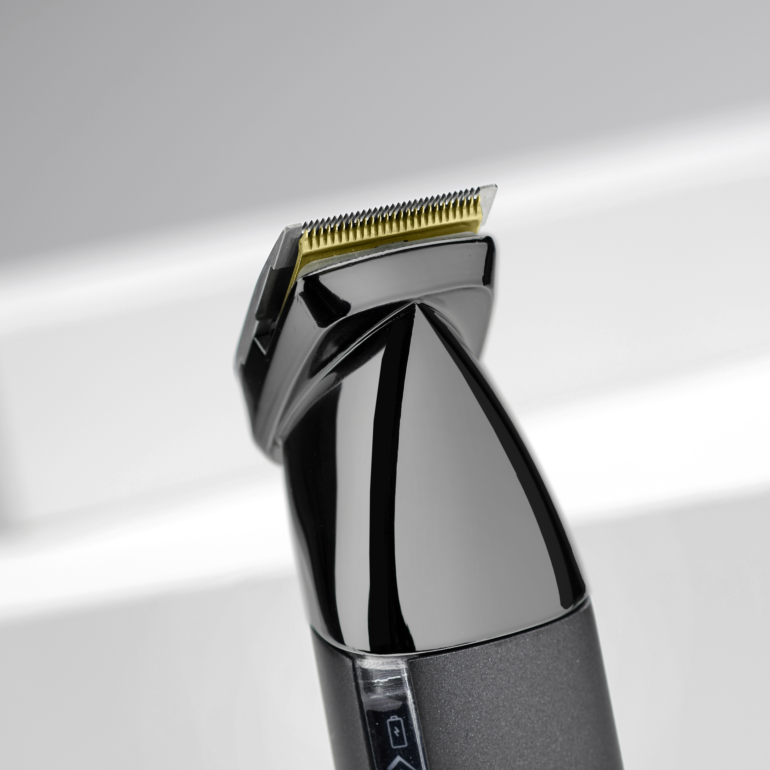 Voir la diapositive 6 : BABYLISS Tondeuse multifonction MT991E - Gris
