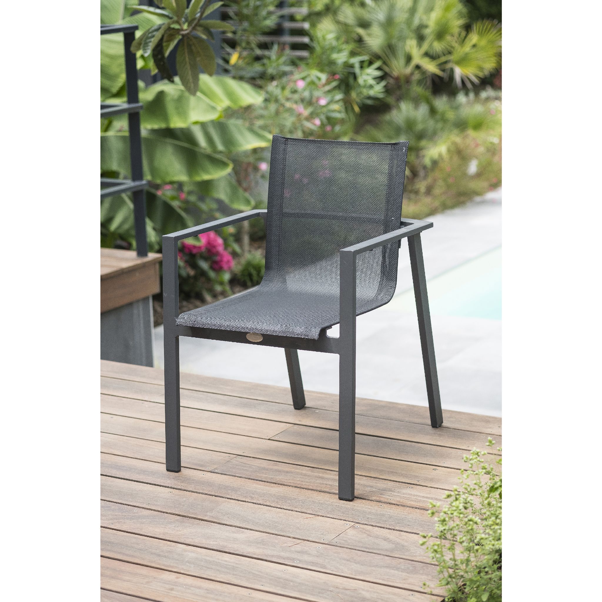 Voir la diapositive 6 : DCB GARDEN Salon de jardin extensible - 6/10 places - Aluminium - Anthracite - VENISE