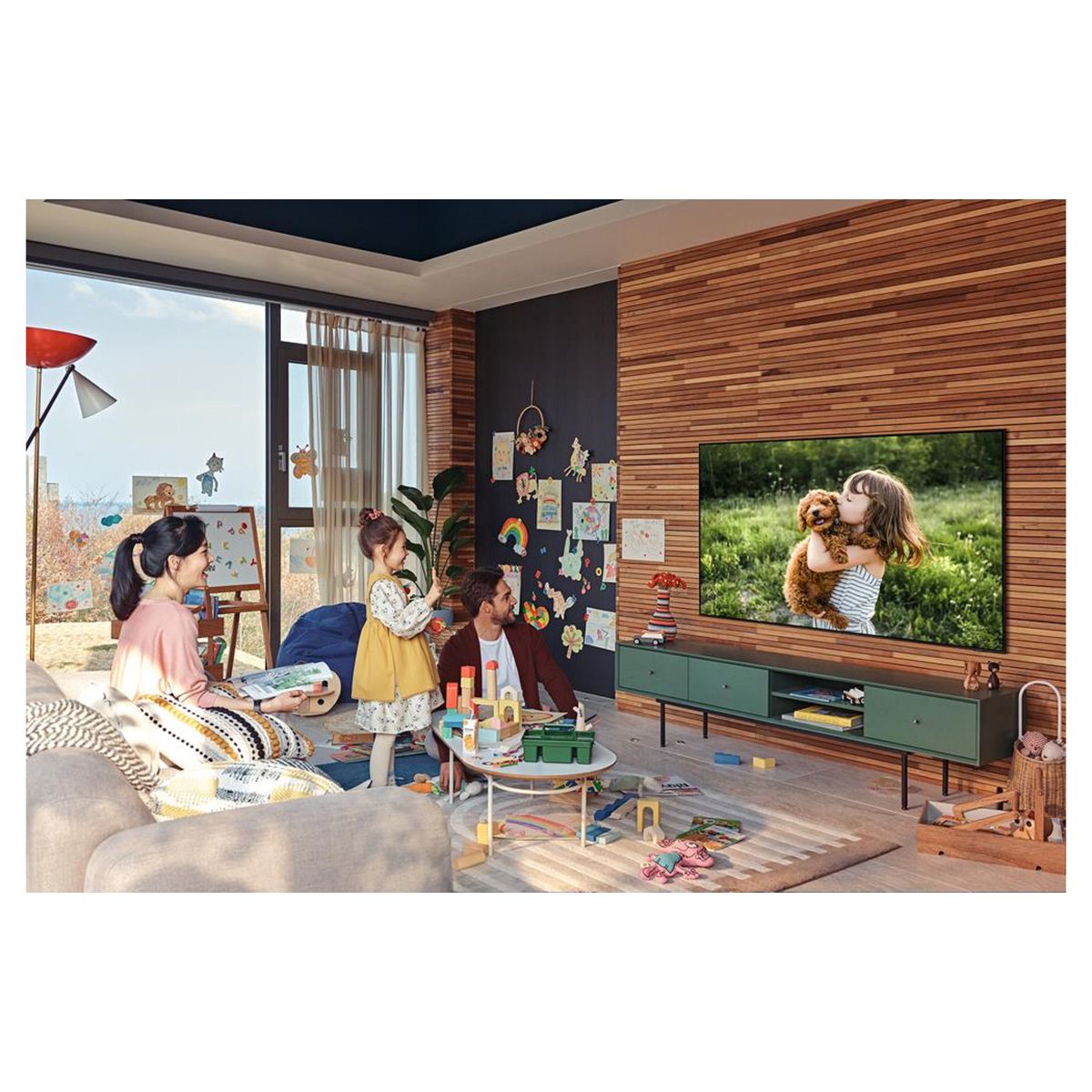 Voir la diapositive 2 : SAMSUNG TV QLED 4K QE70Q60AA Ultra HD 176 cm Smart TV