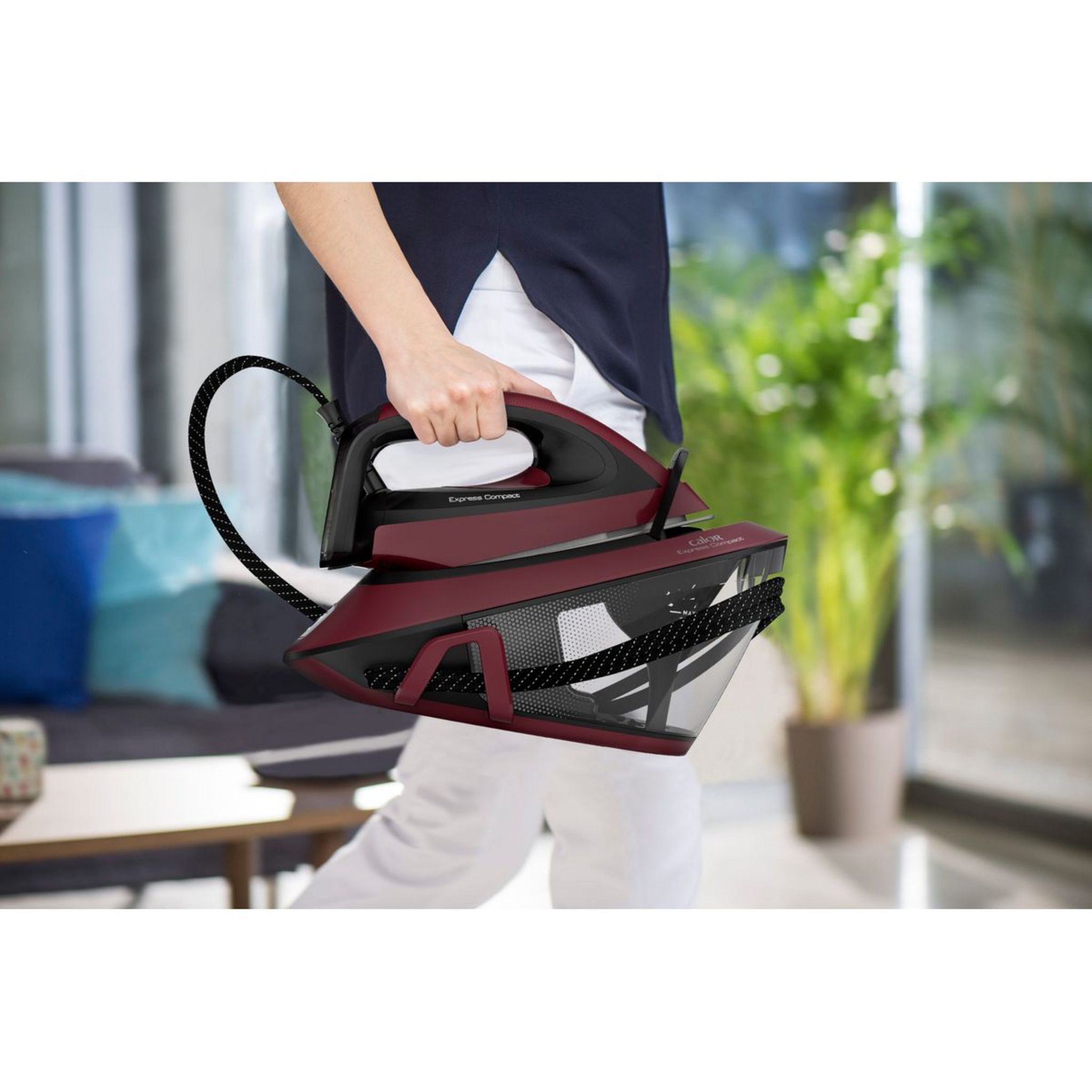 Voir la diapositive 4 : CALOR Centrale vapeur SV7130C0 - Bordeaux