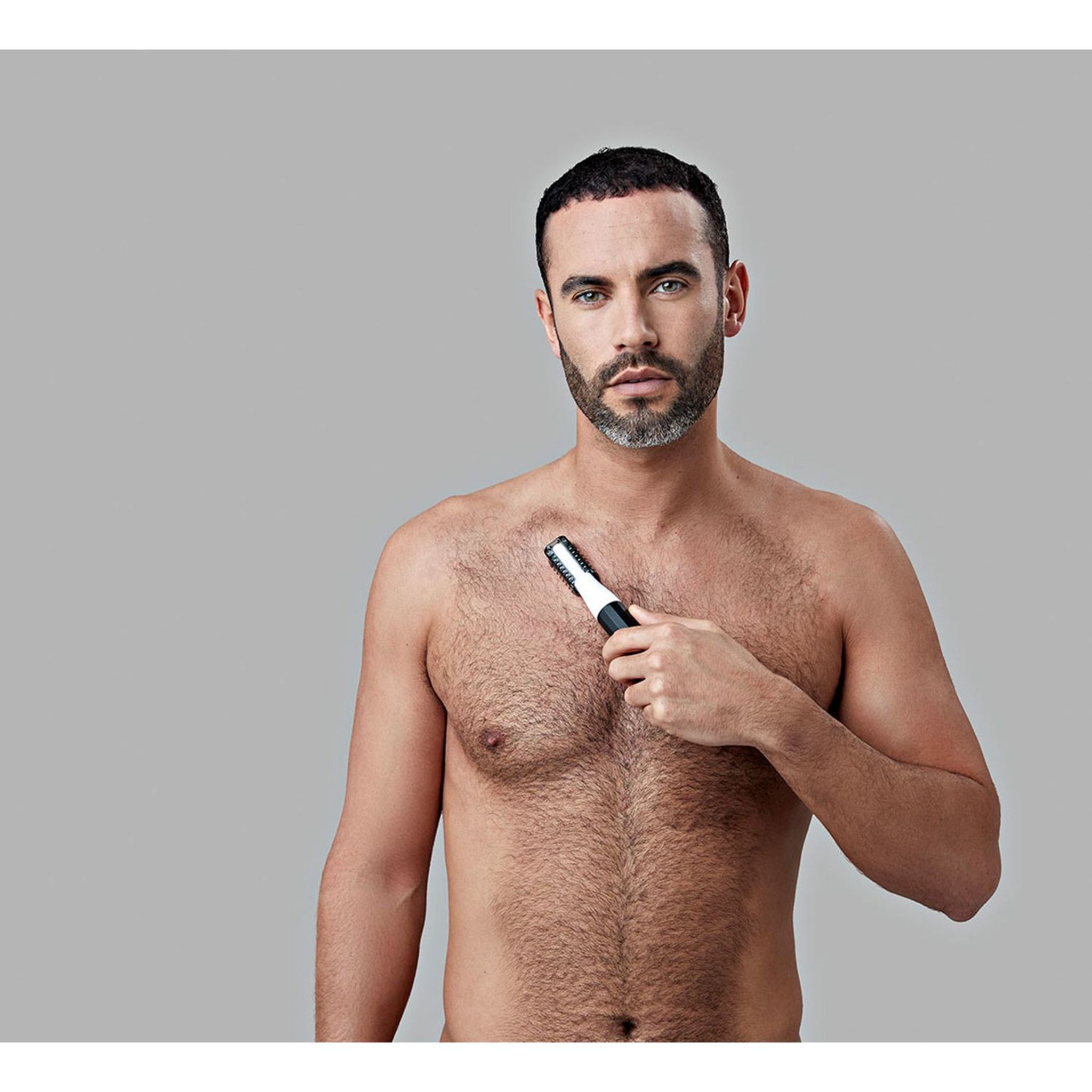 Voir la diapositive 2 : REMINGTON Tondeuse hybride HG3000 - Noir