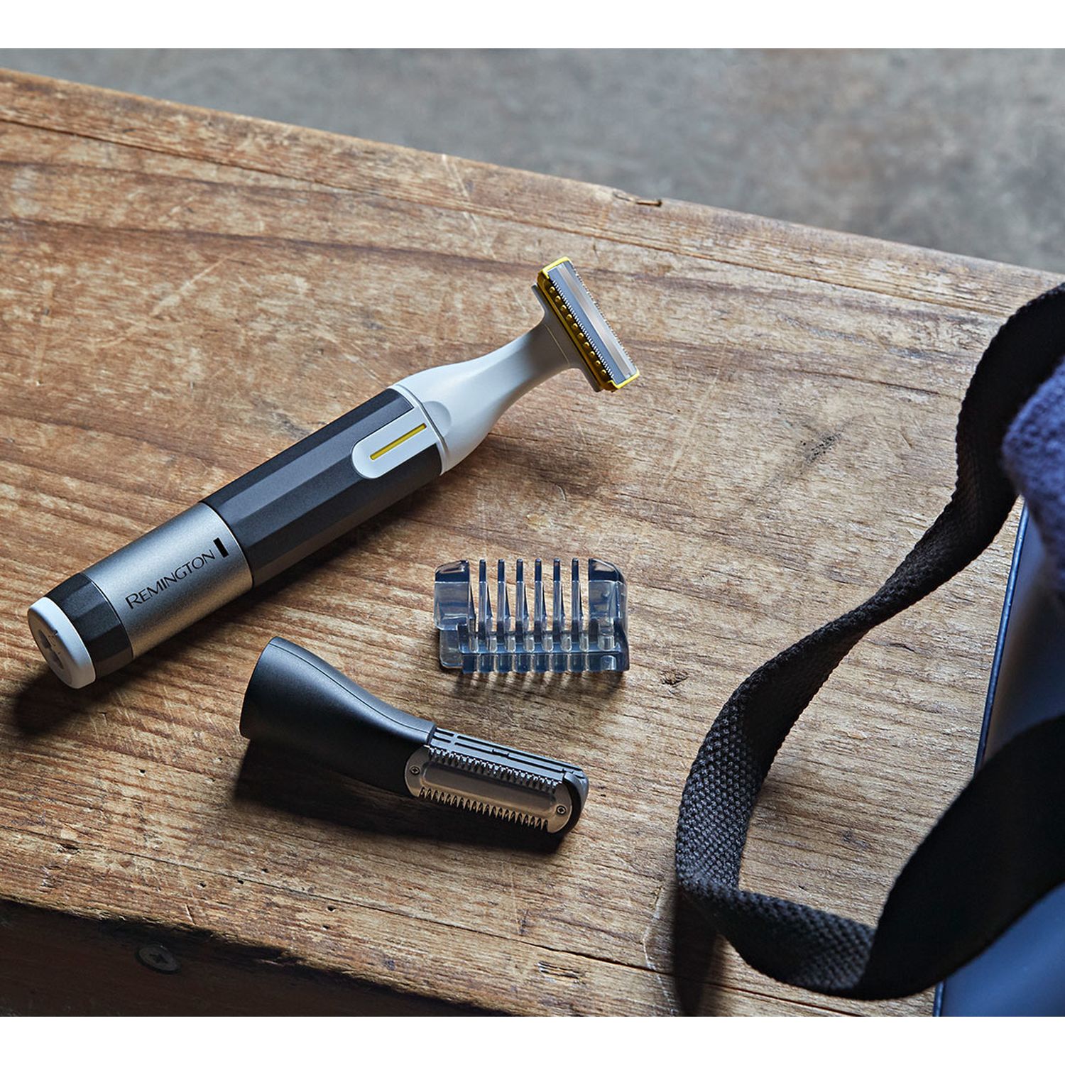 Voir la diapositive 4 : REMINGTON Tondeuse hybride HG3000 - Noir