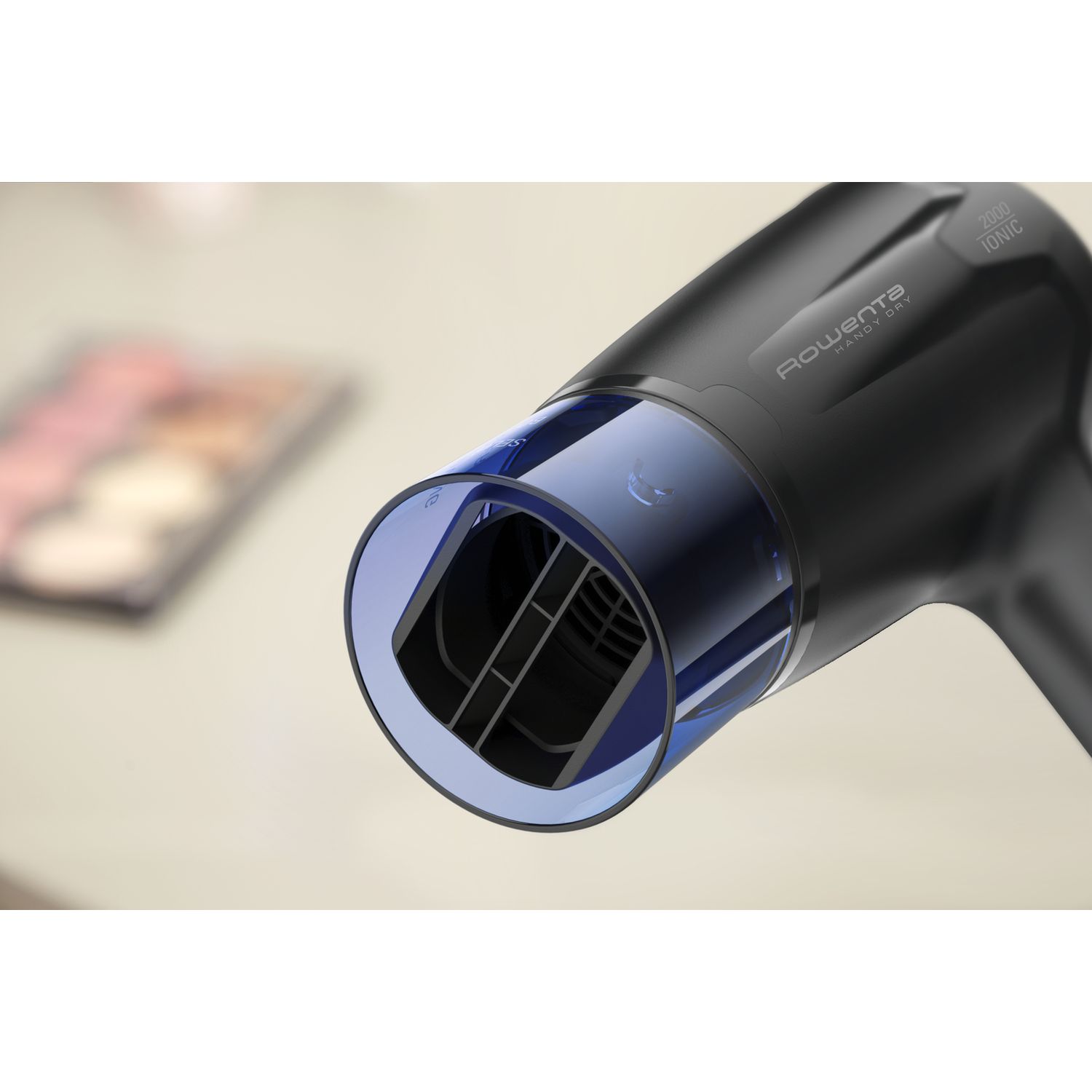 Voir la diapositive 5 : ROWENTA Sèche cheveux avec diffuseur CV1635F0 - Noir et bleu