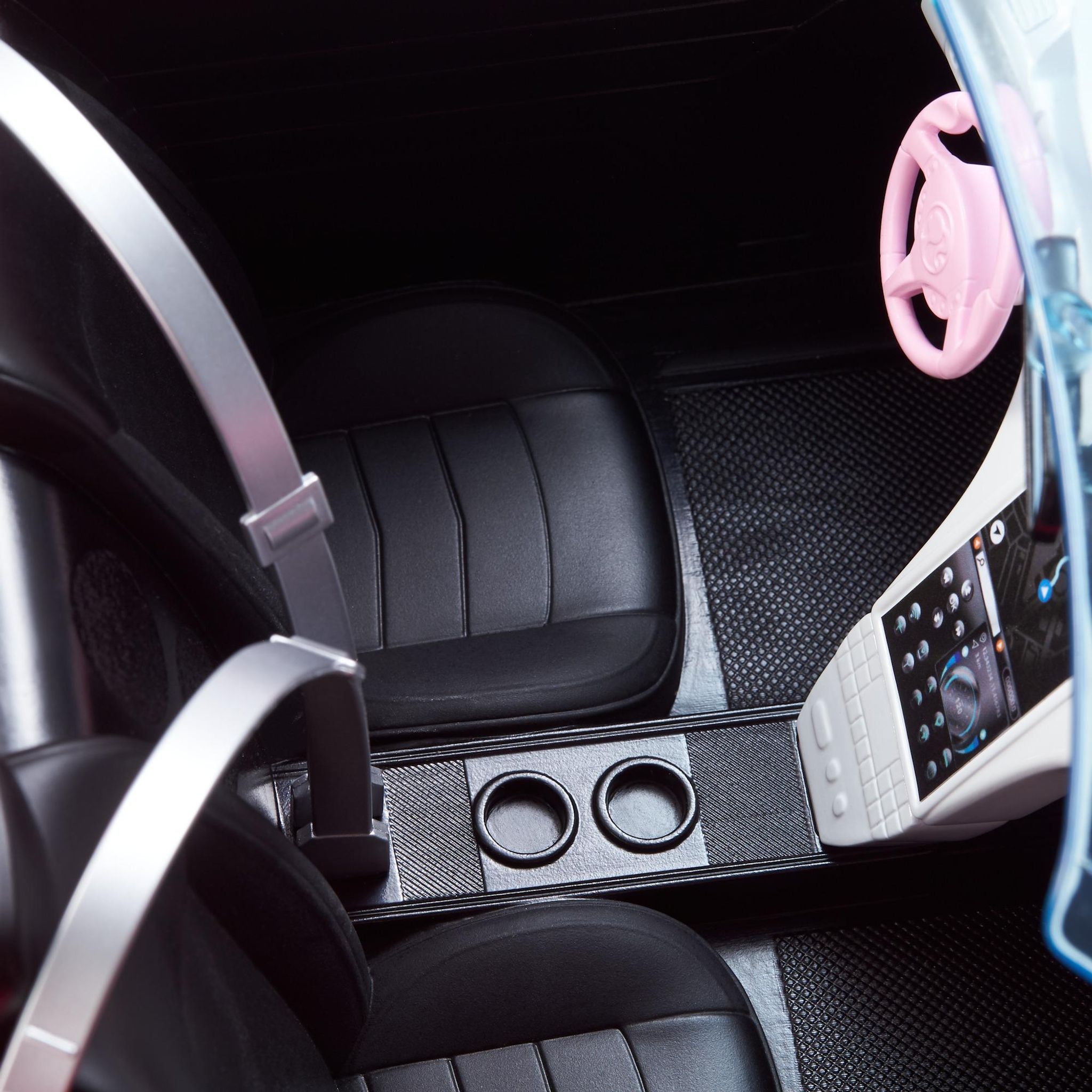 Voir la diapositive 7 : MATTEL Cabriolet 2 places Barbie