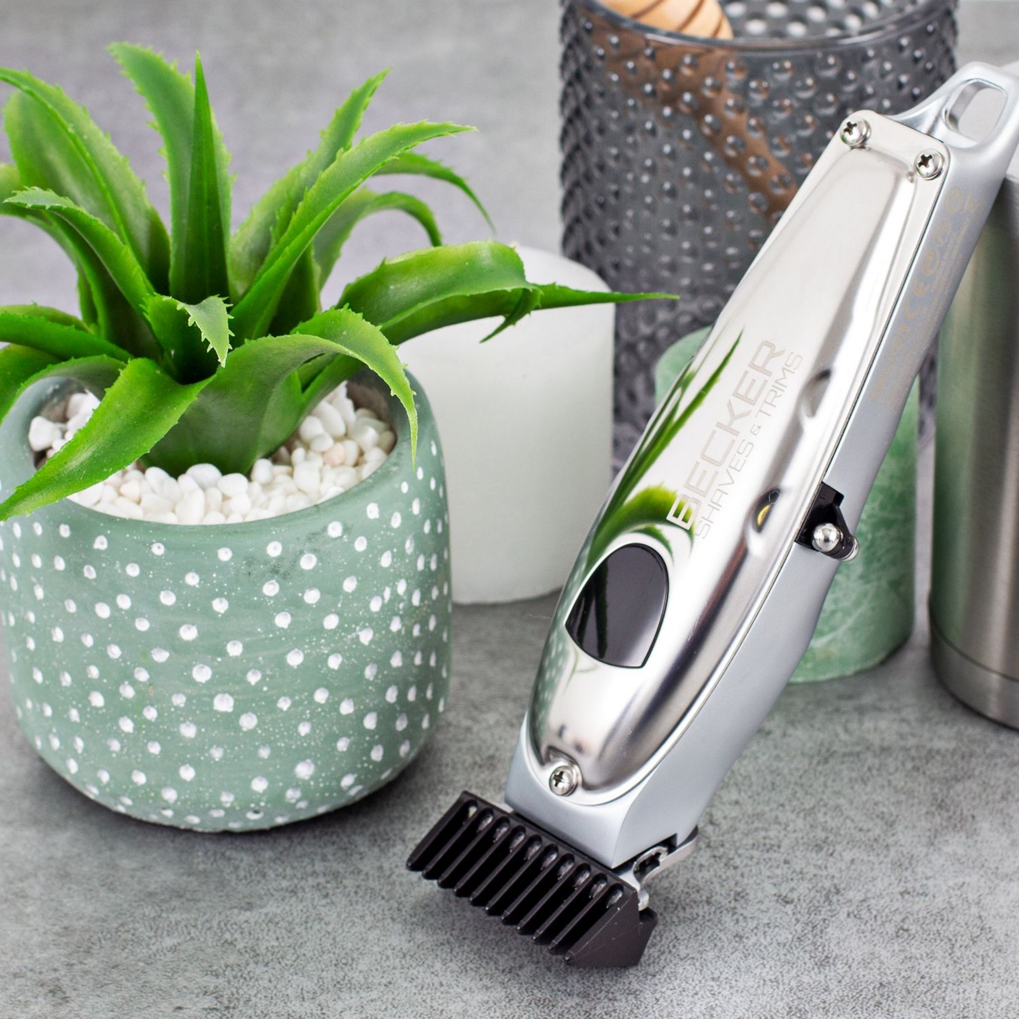 Voir la diapositive 16 : BECKER SHAVES & TRIMS Tondeuse cheveux VMAXBOX - Argent