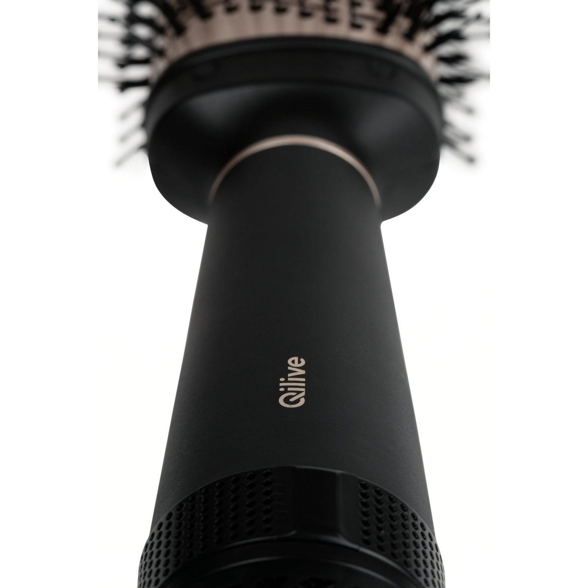 Voir la diapositive 4 : QILIVE Brosse soufflante et volumisante 42755 - Noir