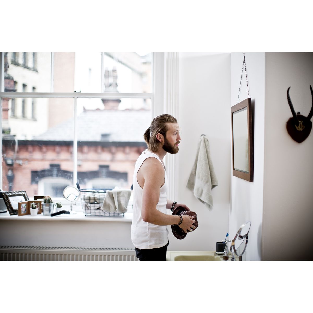 REMINGTON Tondeuse barbe MB4047 - Marron