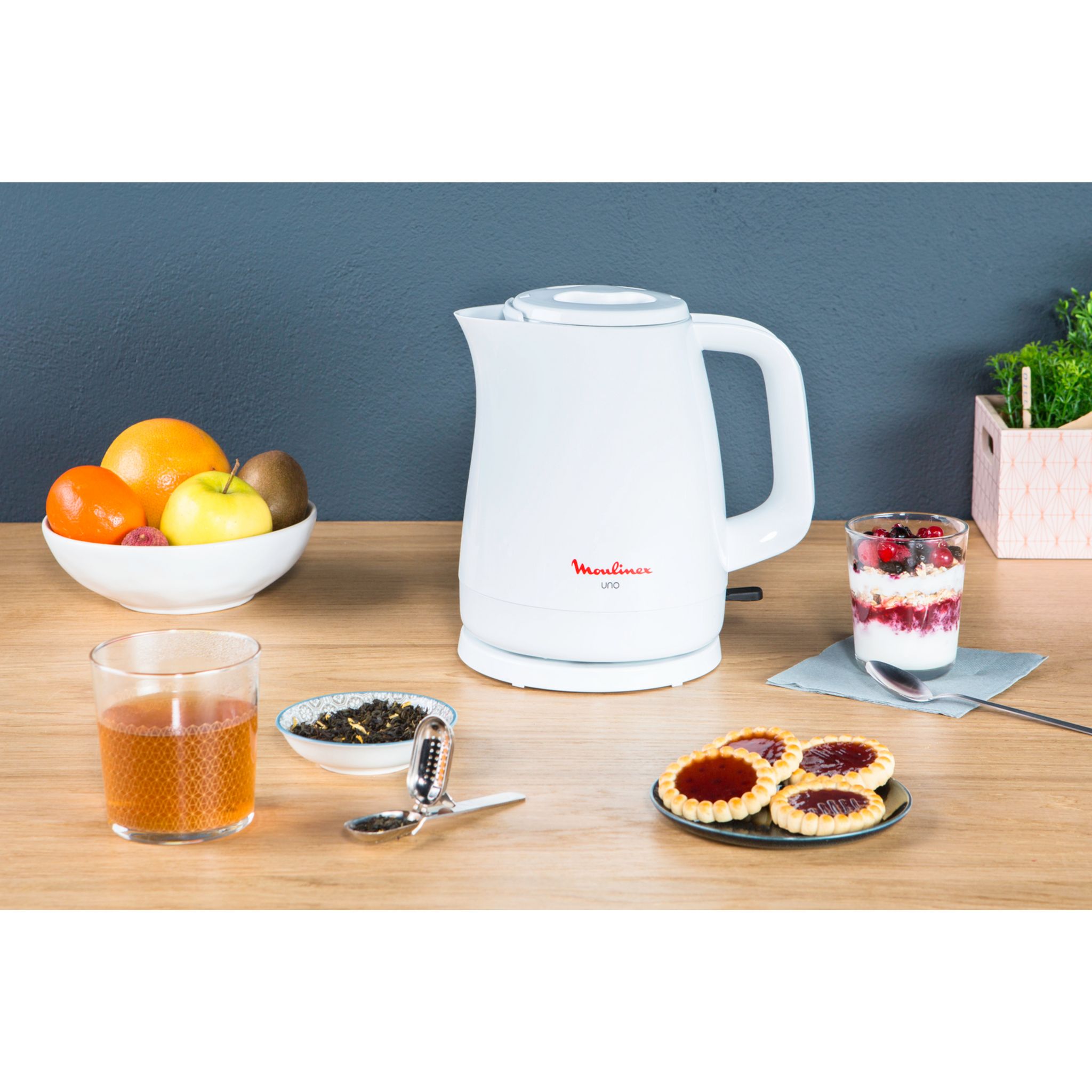 Voir la diapositive 6 : MOULINEX Bouilloire électrique BY150100 - Blanc