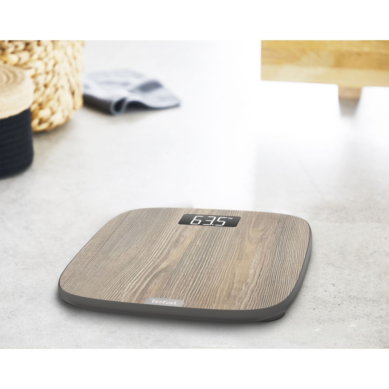 Voir la diapositive 2 : TEFAL Pèse personne PP1600V0 - Bois