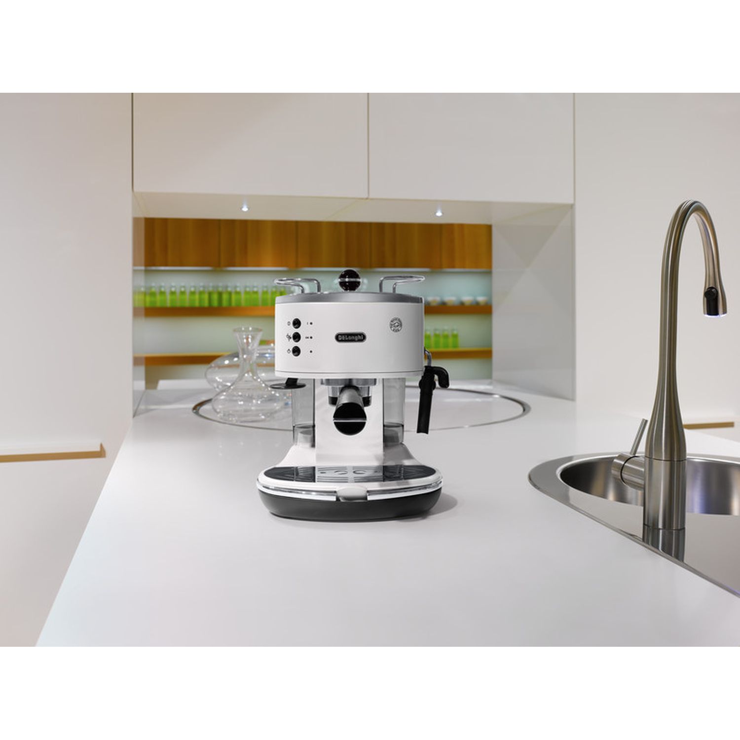 Voir la diapositive 4 : DELONGHI Expresso ECO 311 - Blanc