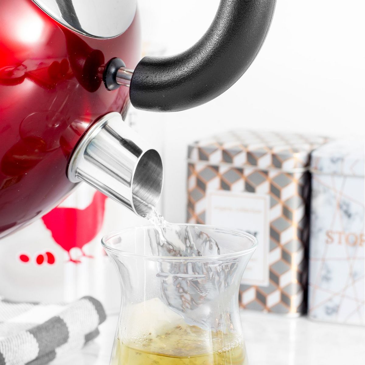 KITCHENCOOK Bouilloire électrique TEAKETTLE R - Rouge Inox