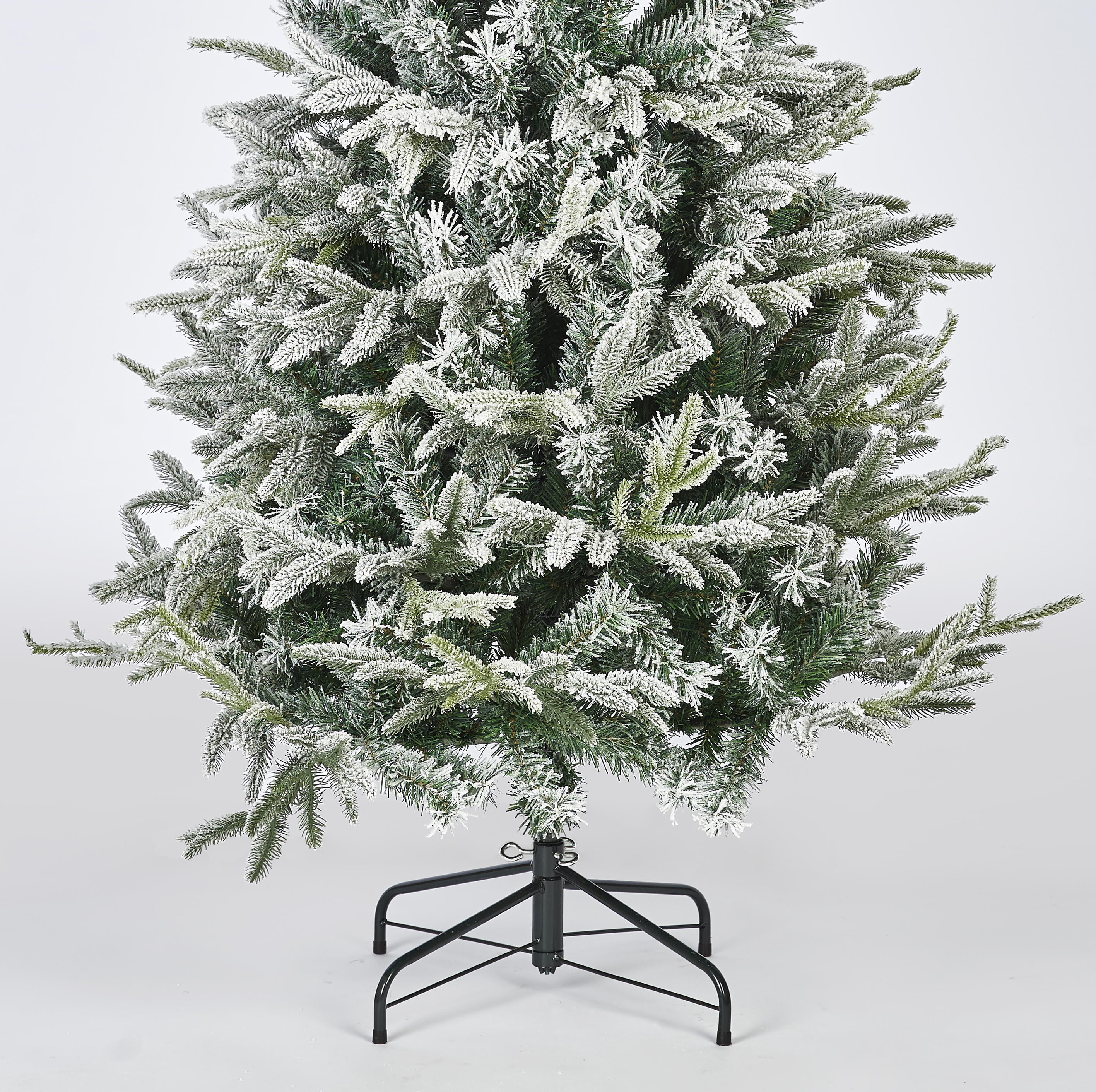 Voir la diapositive 3 : ACTUEL Sapin de Noël artificiel effet enneigé - 210 cm