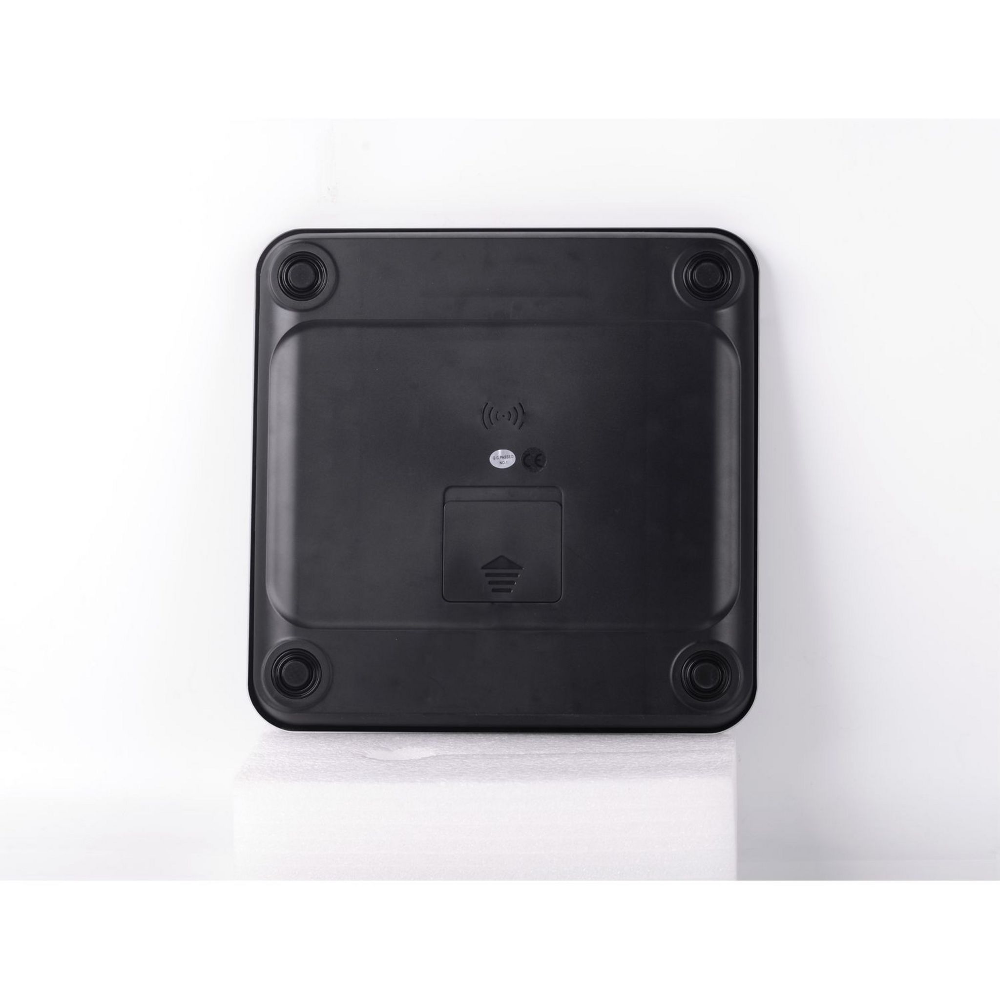 Voir la diapositive 2 : QILIVE Pèse personne impédancemètre connecté Q.5873 - Noir