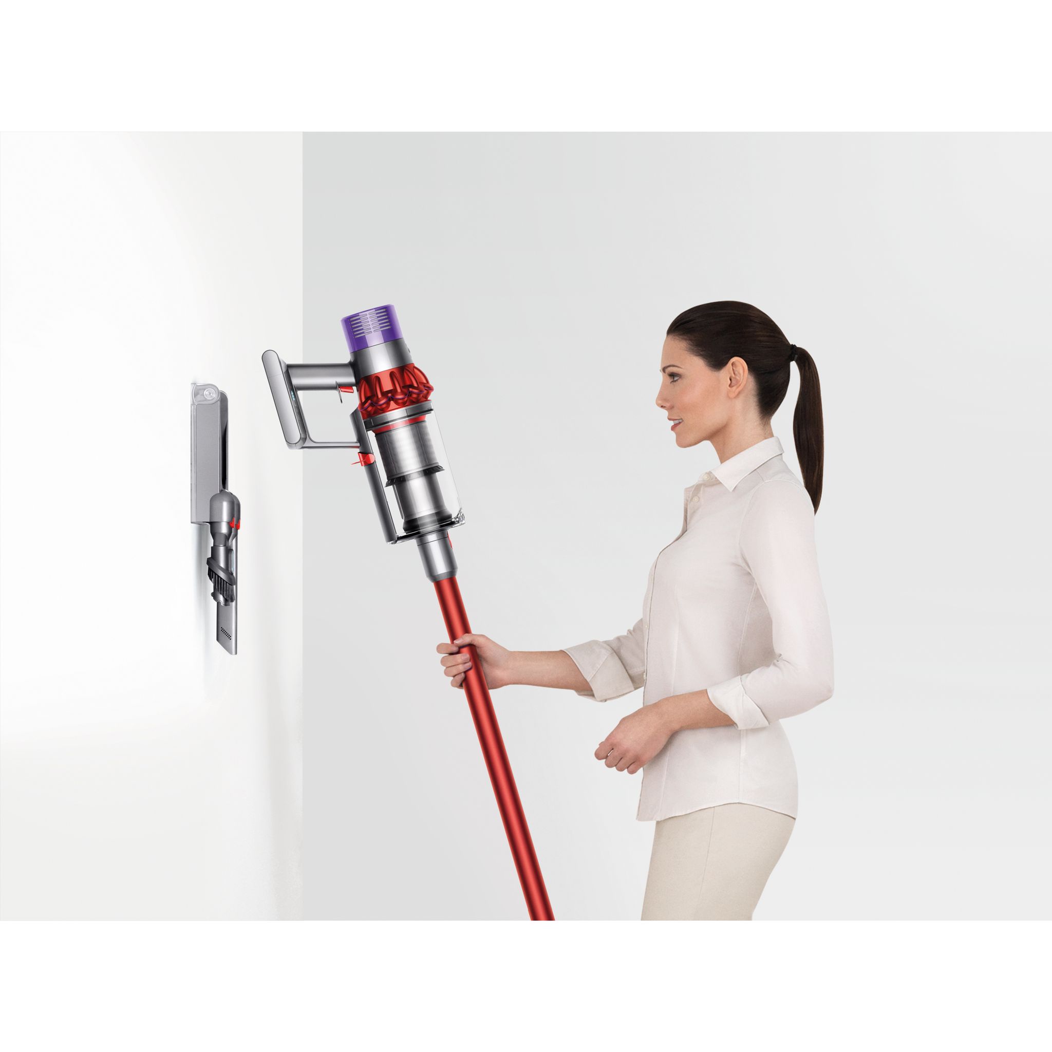 Voir la diapositive 7 : DYSON Aspirateur balai V10 MOTORHEAD