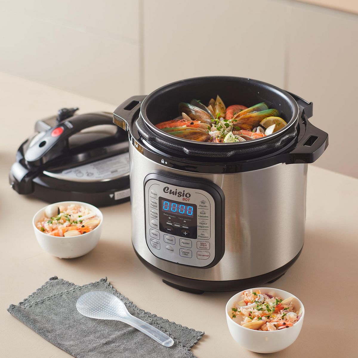 KITCHENCOOK Robot cuiseur CUISIOBOT - Noir et Argent