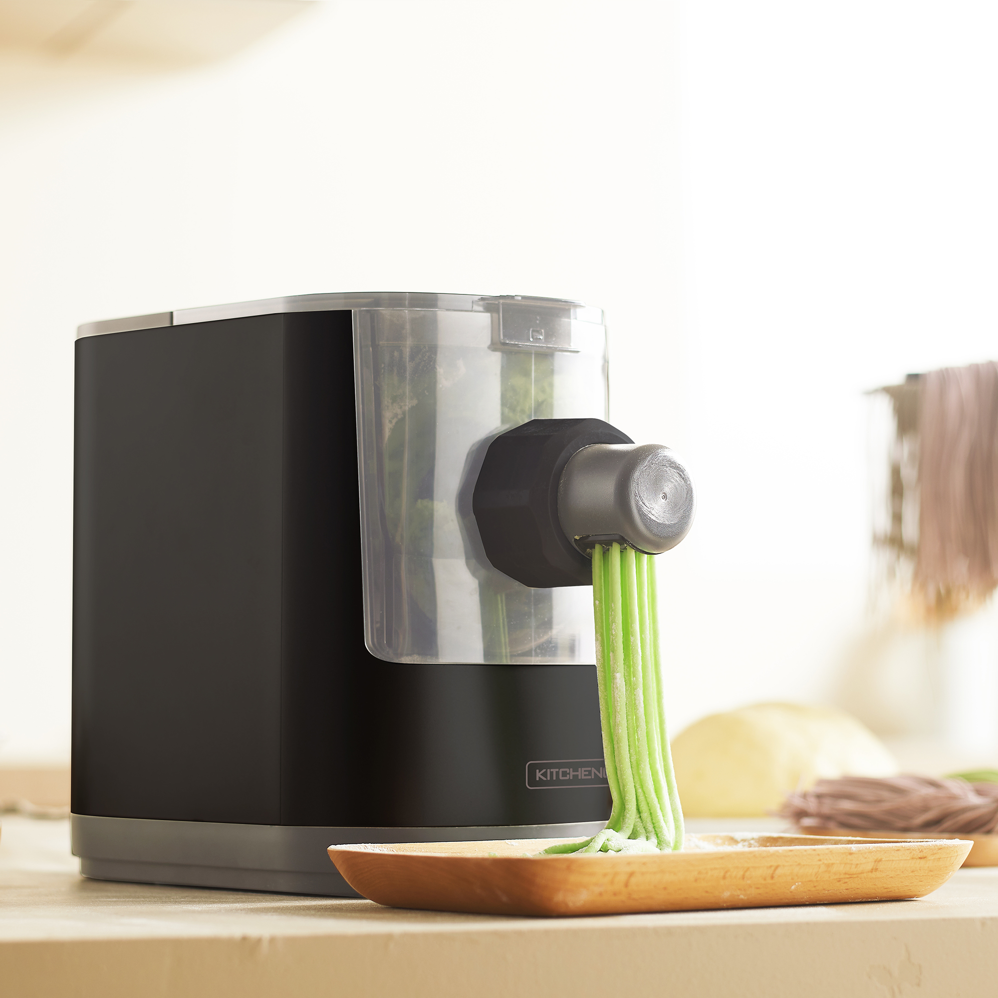 Voir la diapositive 3 : KITCHENCOOK Machine à pâtes KPASTA 24M - Noir