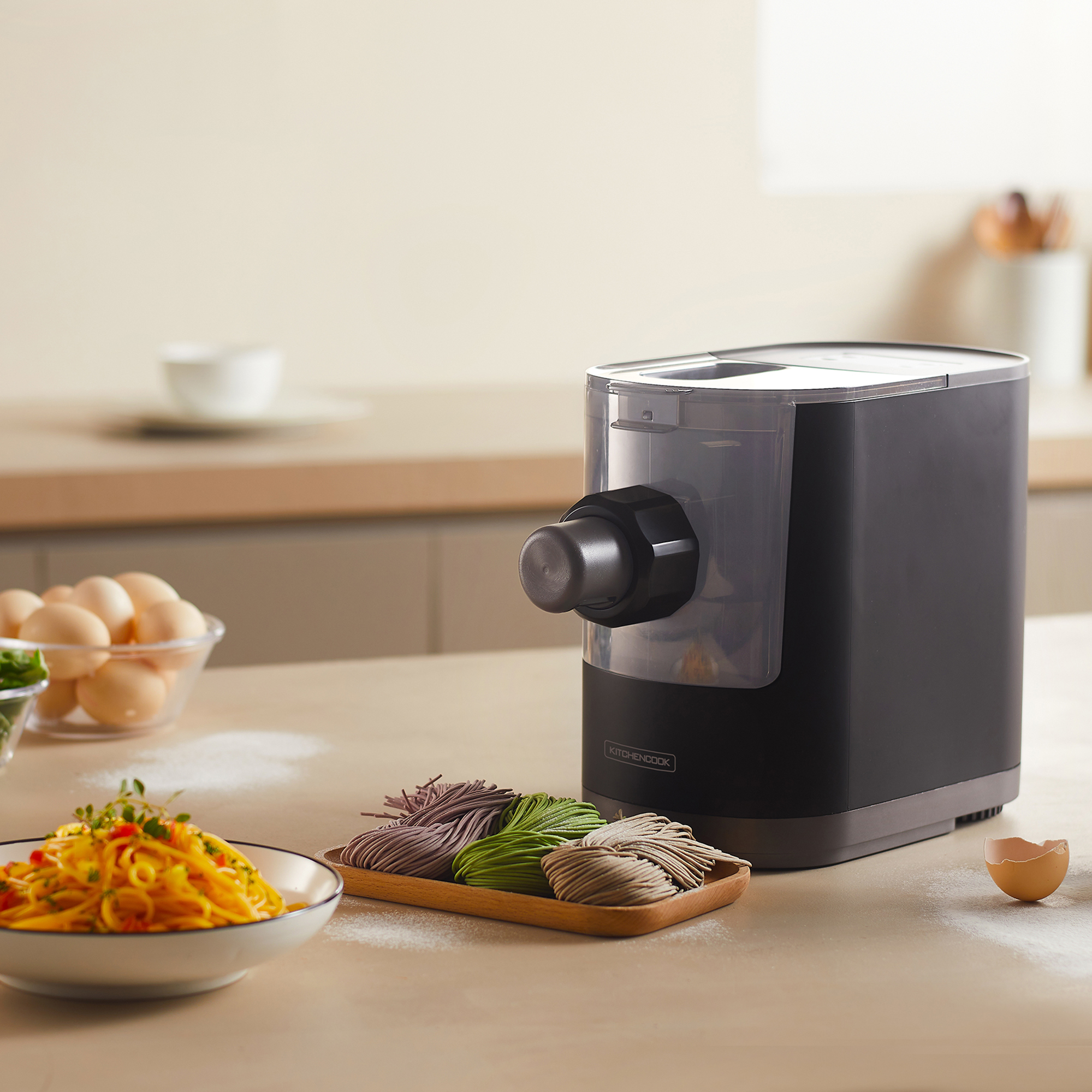 Voir la diapositive 8 : KITCHENCOOK Machine à pâtes KPASTA 24M - Noir