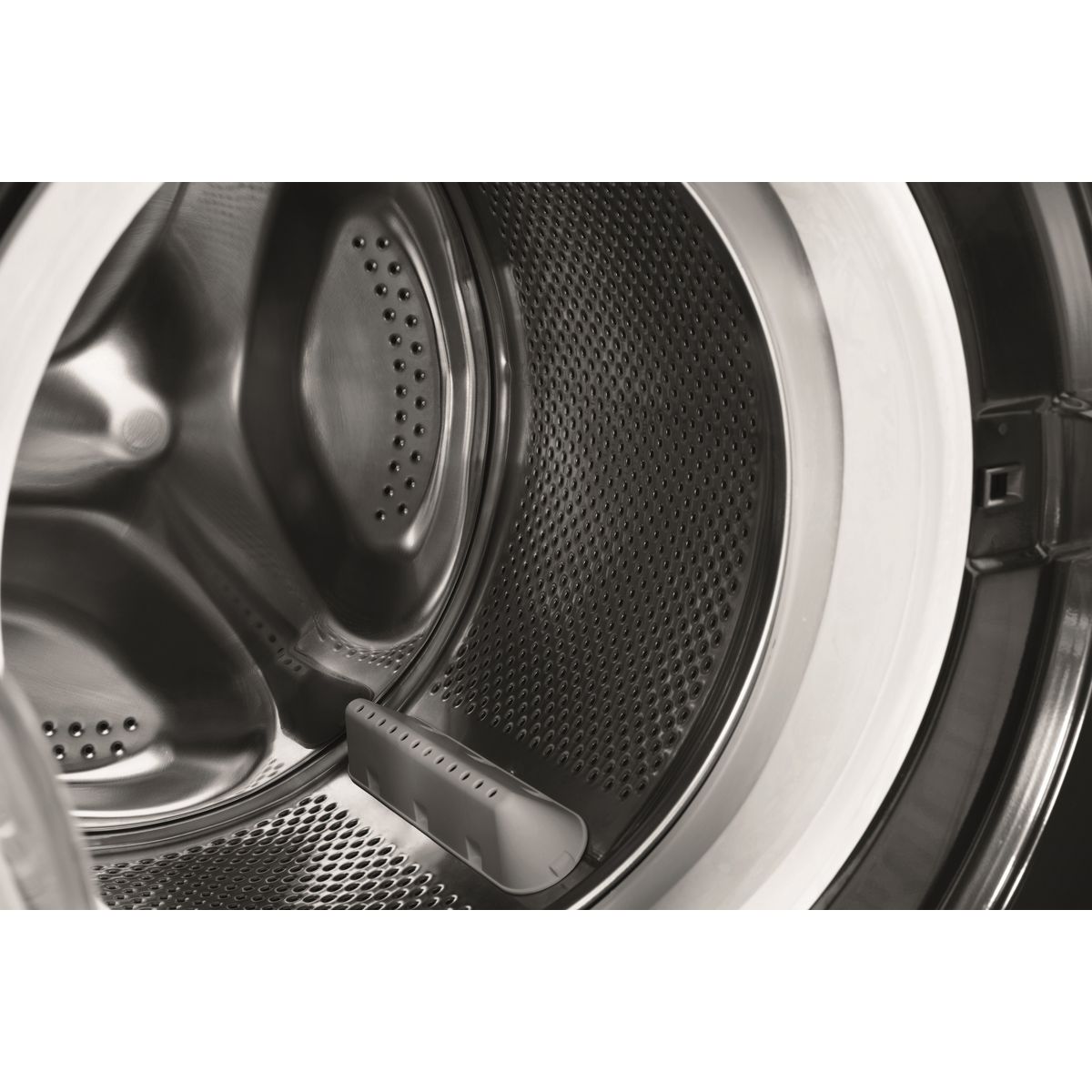 INDESIT Lave linge hublot BWE91284XKFRN, 9 kg, 1200 T/min