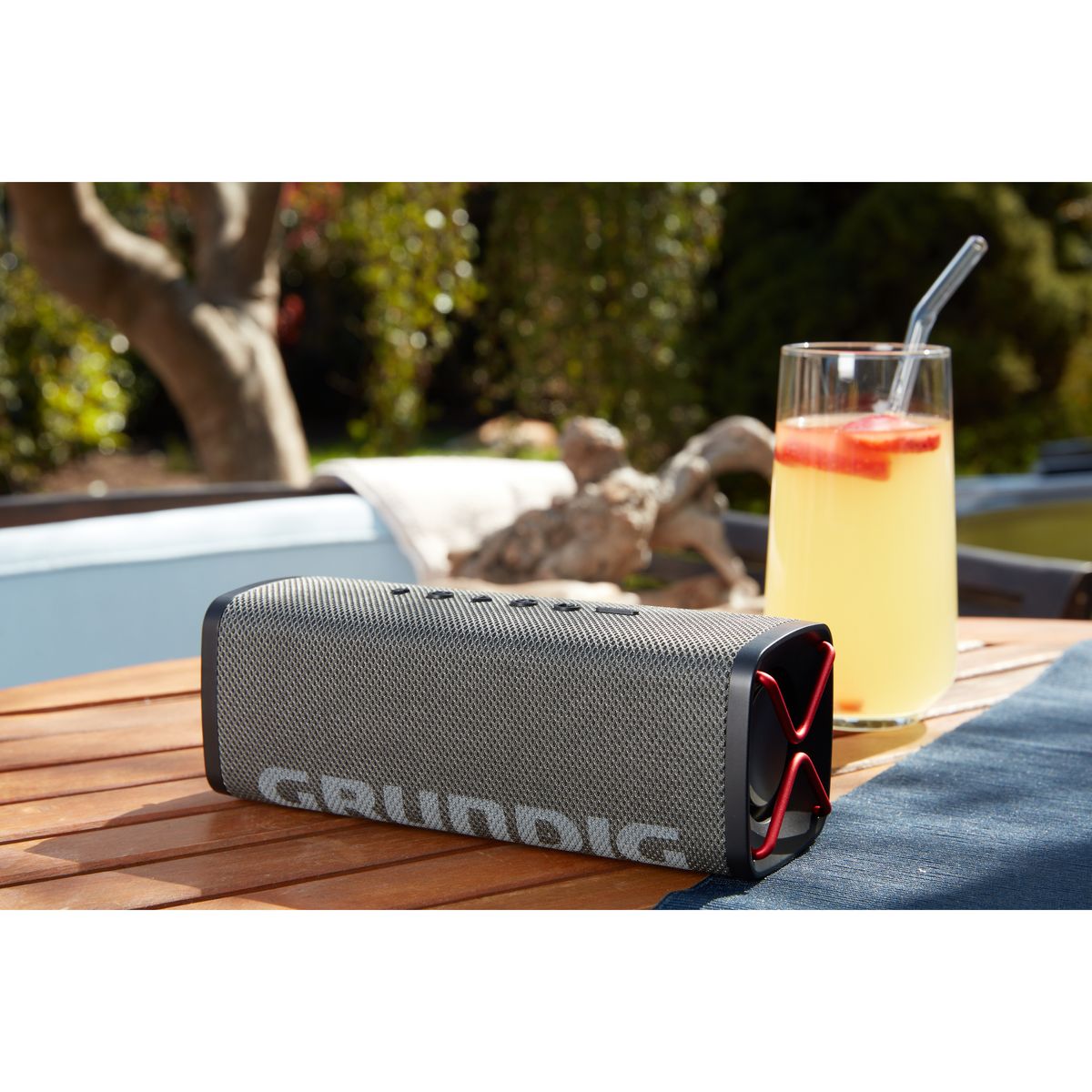 GRUNDIG Enceinte Club Waterproof - Noir