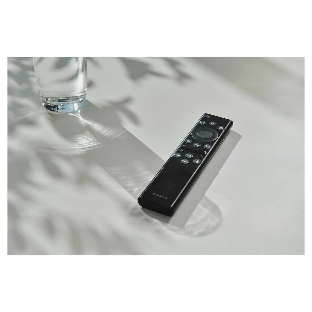 Voir la diapositive 16 : SAMSUNG QE75QN700B 2022 TV Neo QLED 8K 189 cm Smart TV