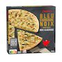Voir la diapositive 3 : AUCHAN Pizza bleu d'Auvergne noix crème fraîche cuite dans un four à bois 420g