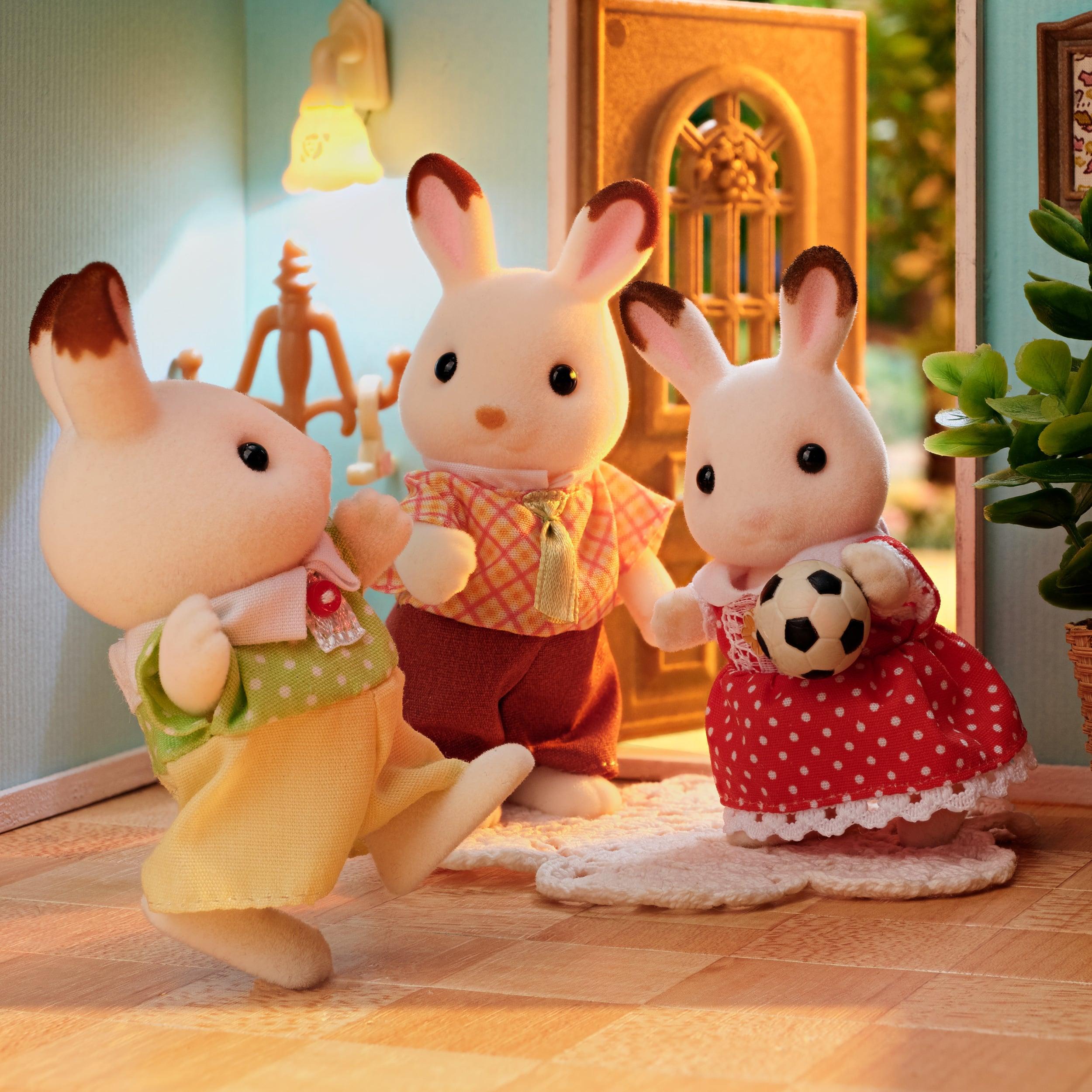 Voir la diapositive 6 : EPOCH D'ENFANCE Figurines La famille Lapins chocolat Sylvanian Families