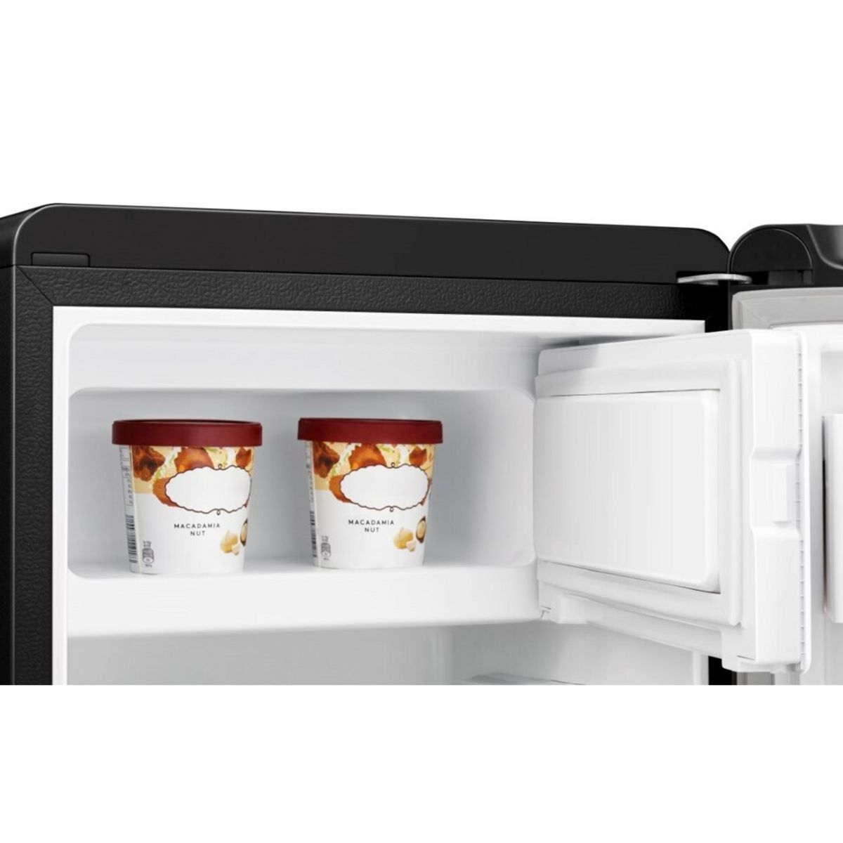 HISENSE Réfrigérateur table top RR106D4CBF, 75 L, Froid statique