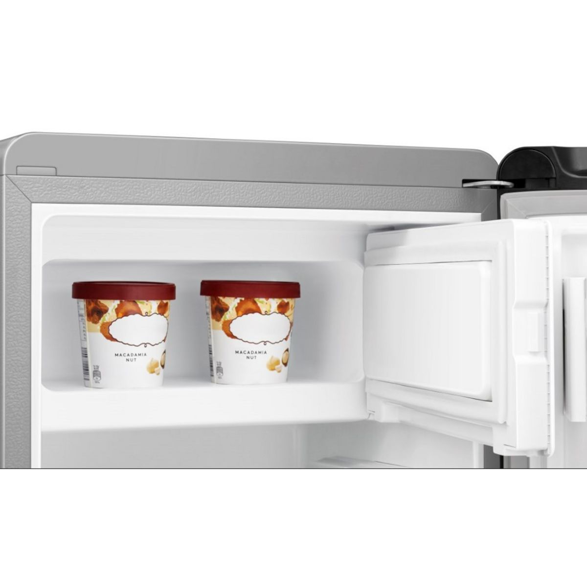 HISENSE Réfrigérateur table top RR106D4CDF, 75 L, Froid statique