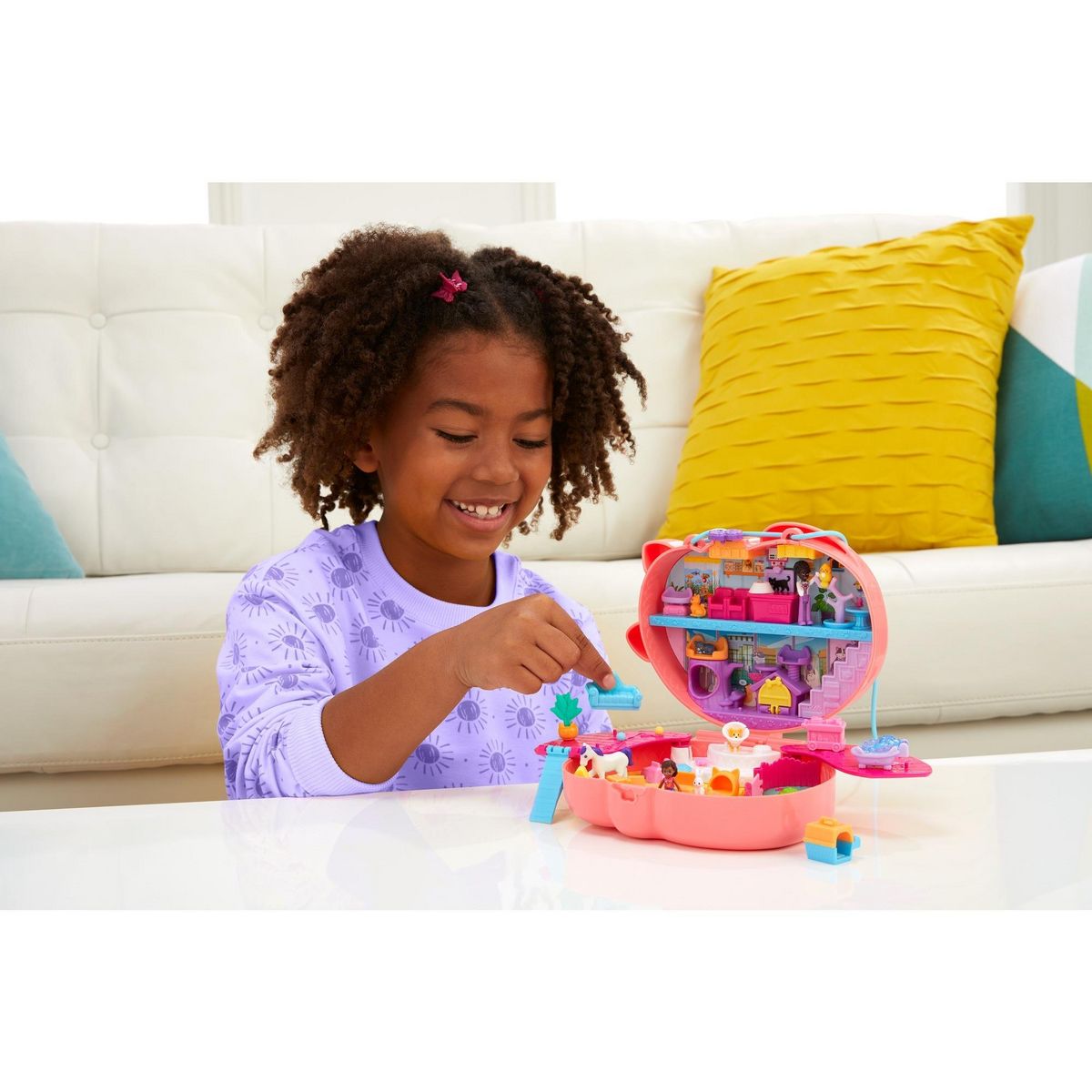MATTEL Figurine Polly Pocket avec Shani