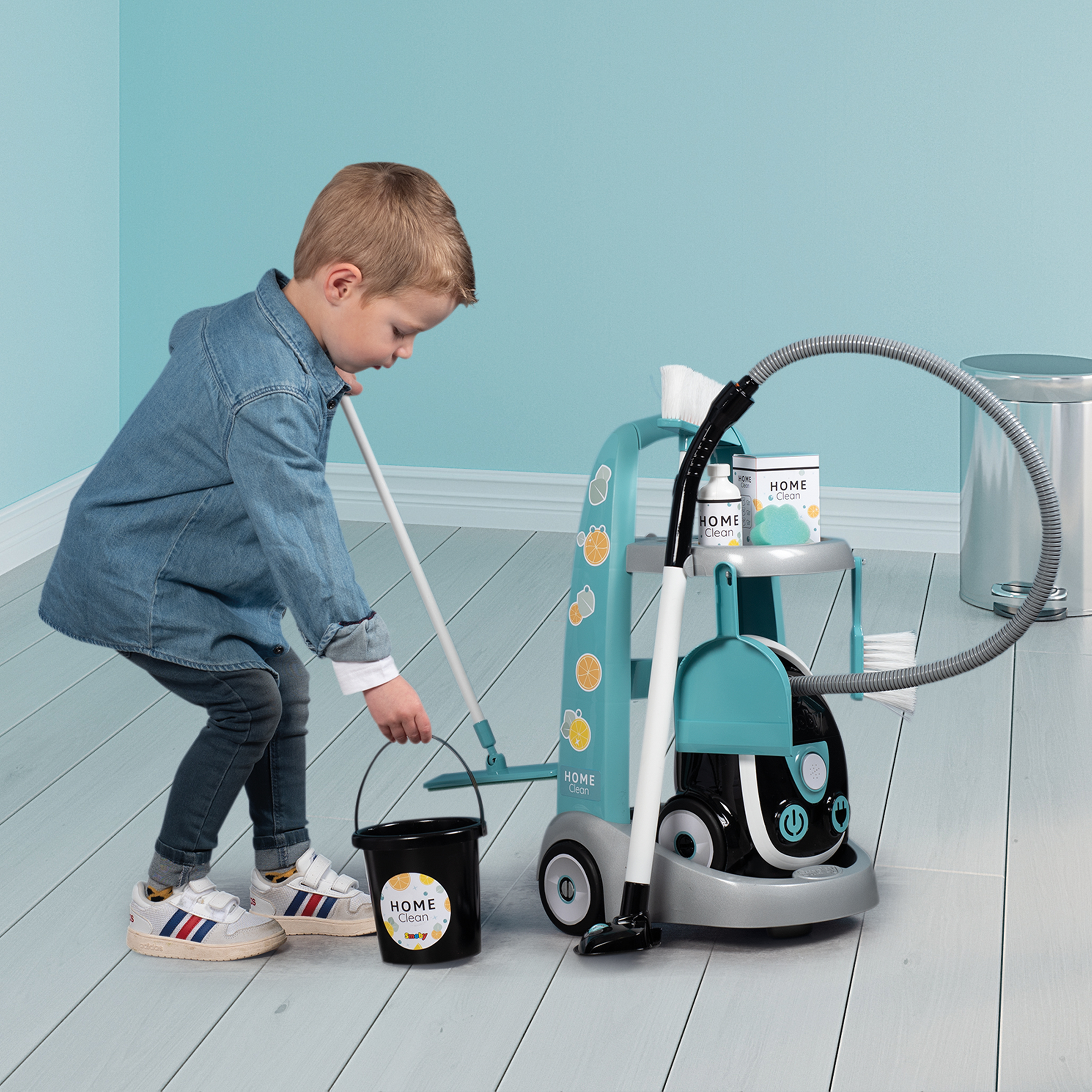 Voir la diapositive 4 : SMOBY Chariot de ménage avec aspirateur