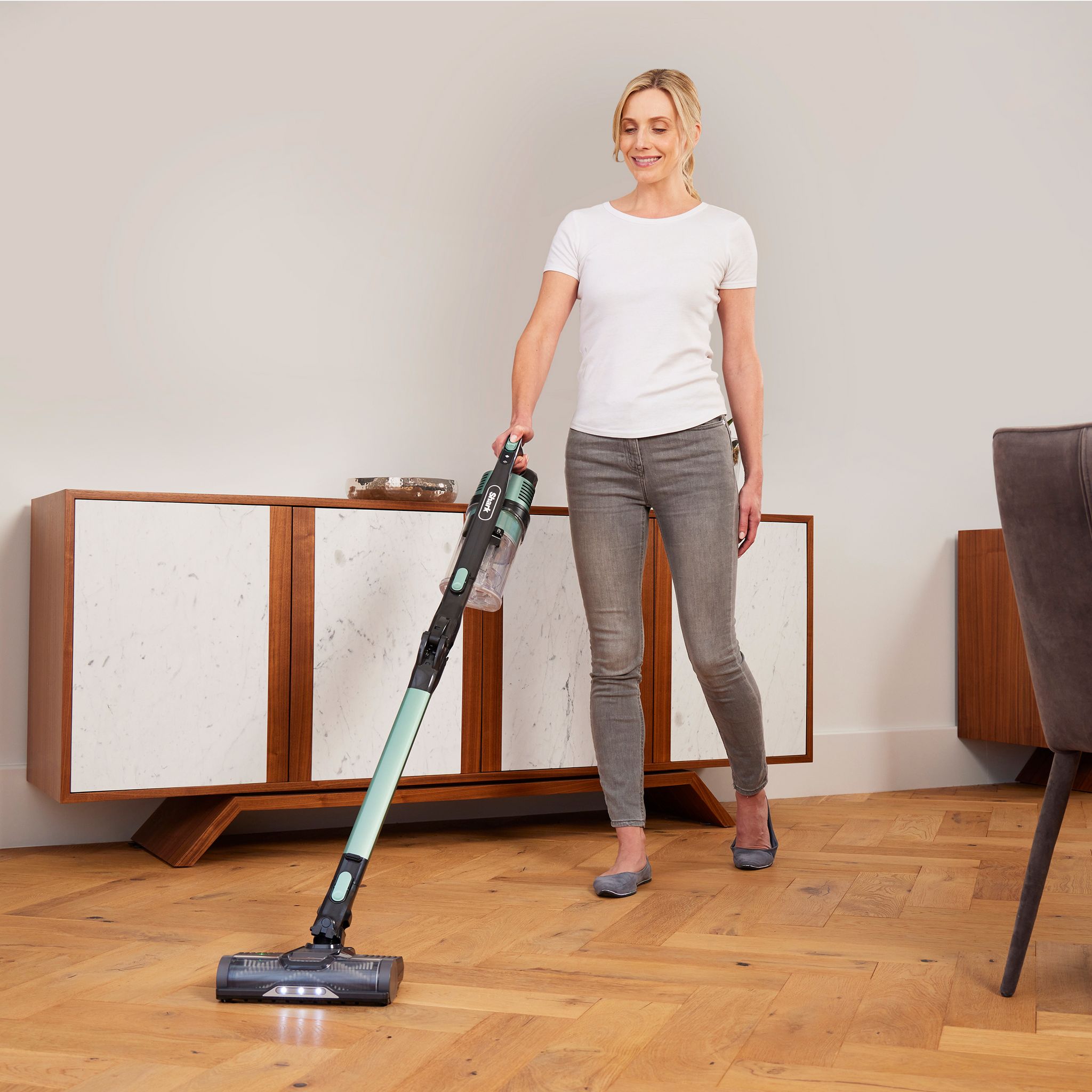 Voir la diapositive 2 : SHARKNINJA Aspirateur balai IX101EU - Vert